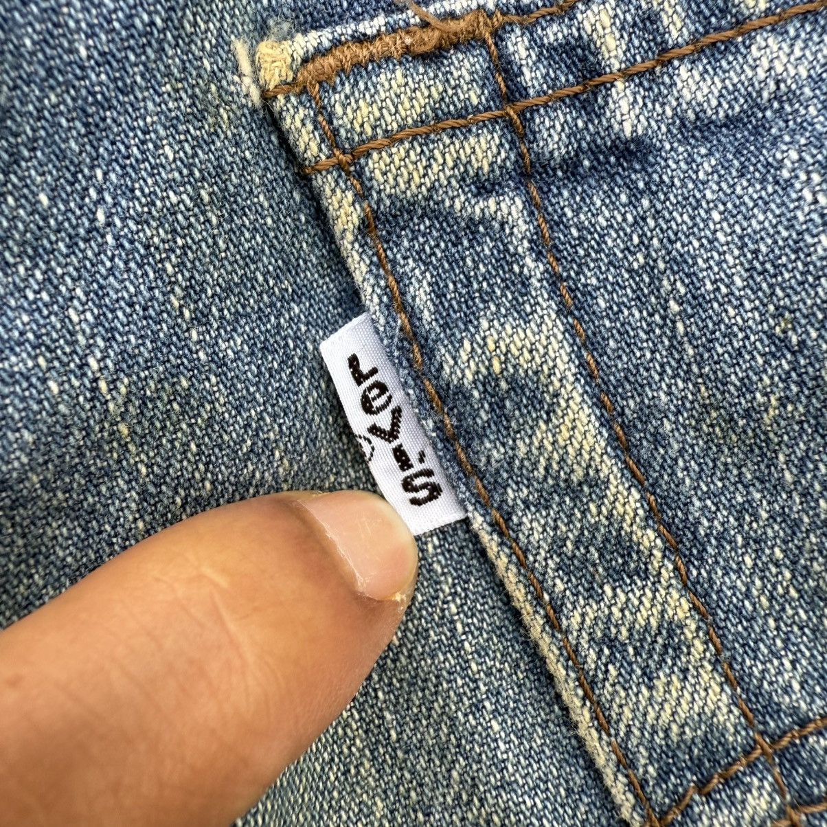 Levi's Vintage Clothing VINTAGE LEVI'S STRAUS FADED RIPPEP DENIM JEAN PANTS Size US 32 / EU 48 - 12 Thumbnail