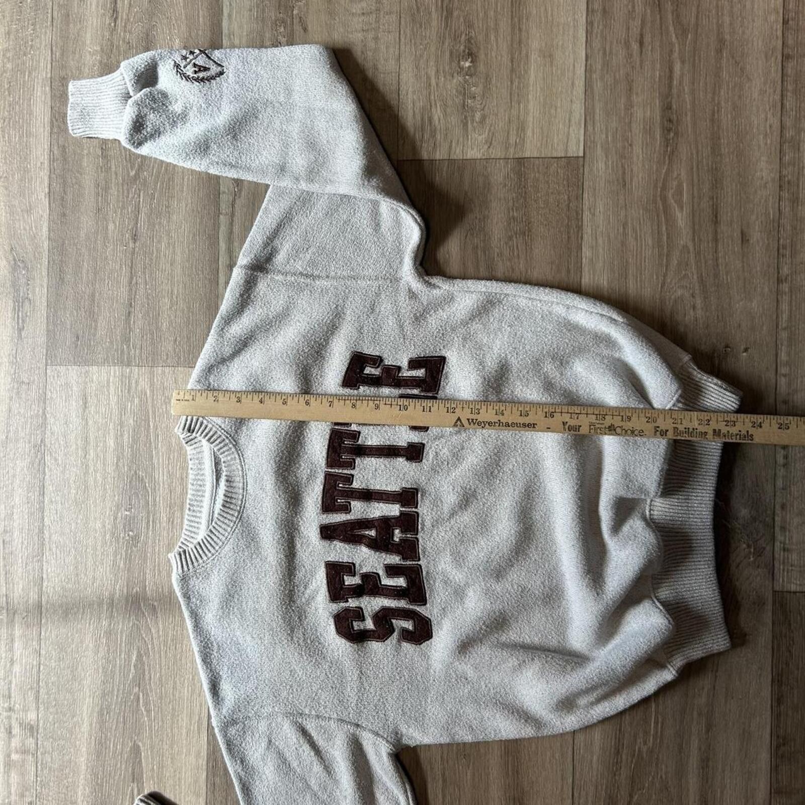 Other Vintage y2k Seattle Embroidered Crewneck Sweatshirt size S Size US S / EU 44-46 / 1 - 6 Thumbnail
