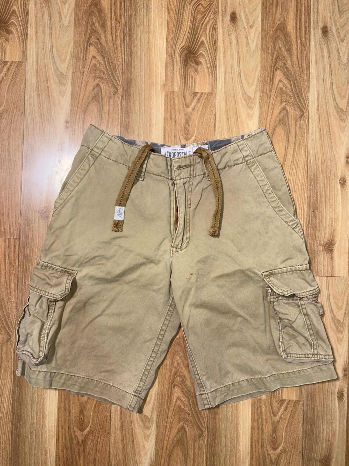 Aeropostale VTG Aeropostale Y2K KhakiCargo Shorts Twill Gorpcore Size 29 Size US 29 - 1 Thumbnail