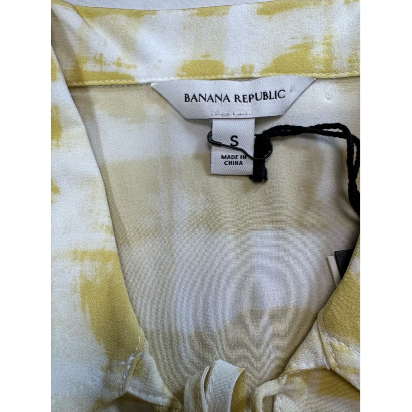 Banana Republic NWT New $150 Banana Republic 100% Silk Matte Tie-Front Yell Size S / US 4 / IT 40 - 9 Thumbnail