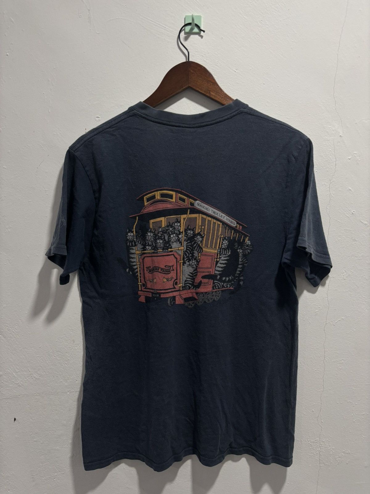 Vintage Vintage Crazy Shirts Hawaii Size US S / EU 44-46 / 1 - 2 Thumbnail