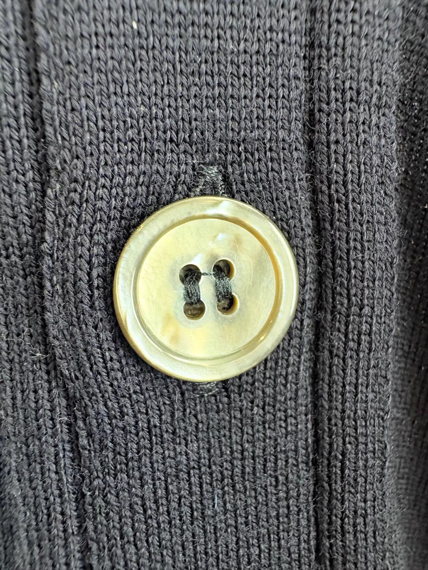 Thom Browne THOM BROWNE Four-Bar Navy Wool Cardigan Size US L / EU 52-54 / 3 - 3 Thumbnail