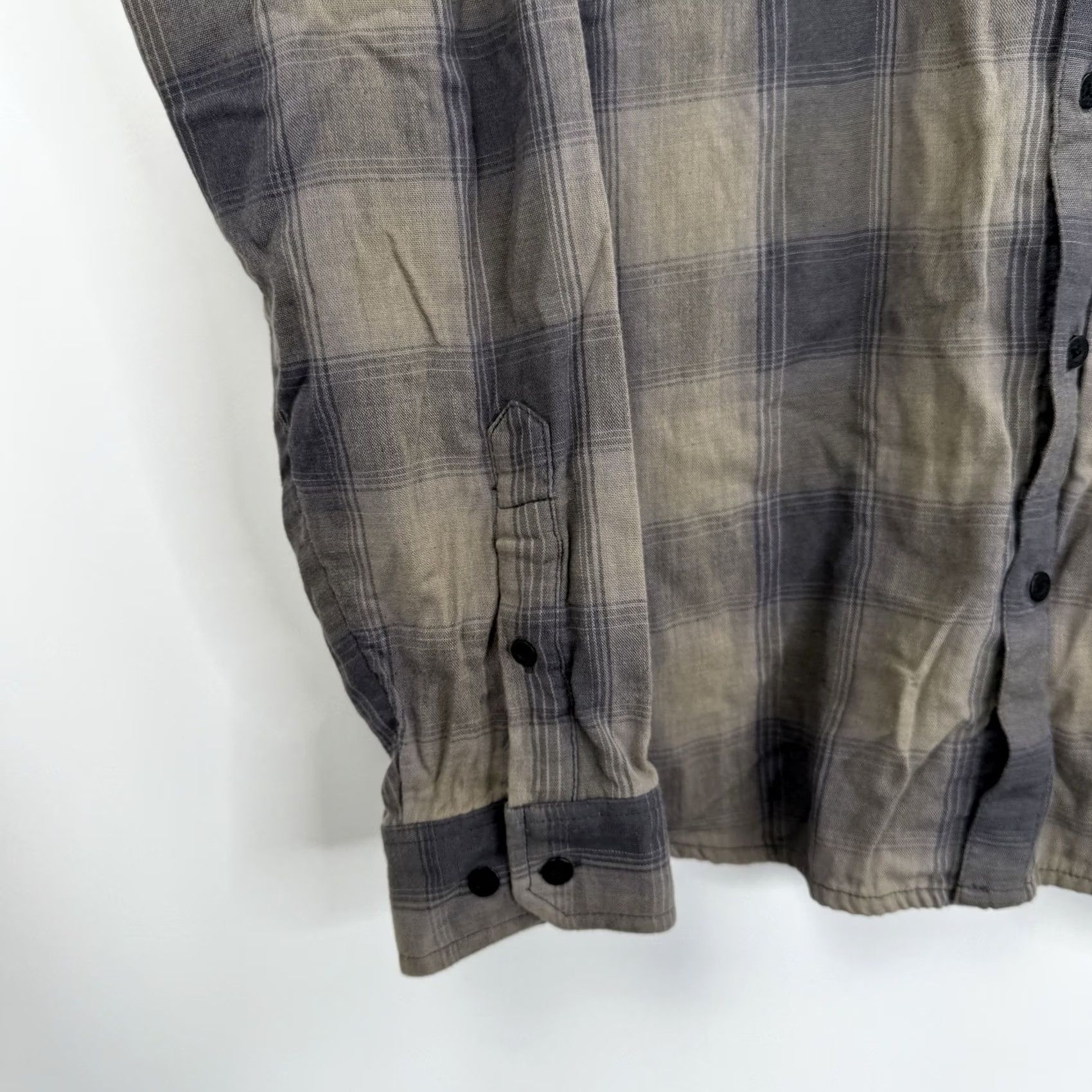 Vintage KÜHL Flannel Shirt Mens XL Brown Gray Plaid Long Sleeve Lightweight Hiking Button-Up Casual Outdoor Mens XL Brown Plaid Flannel Shirt Size US XL / EU 56 / 4 - 5 Thumbnail