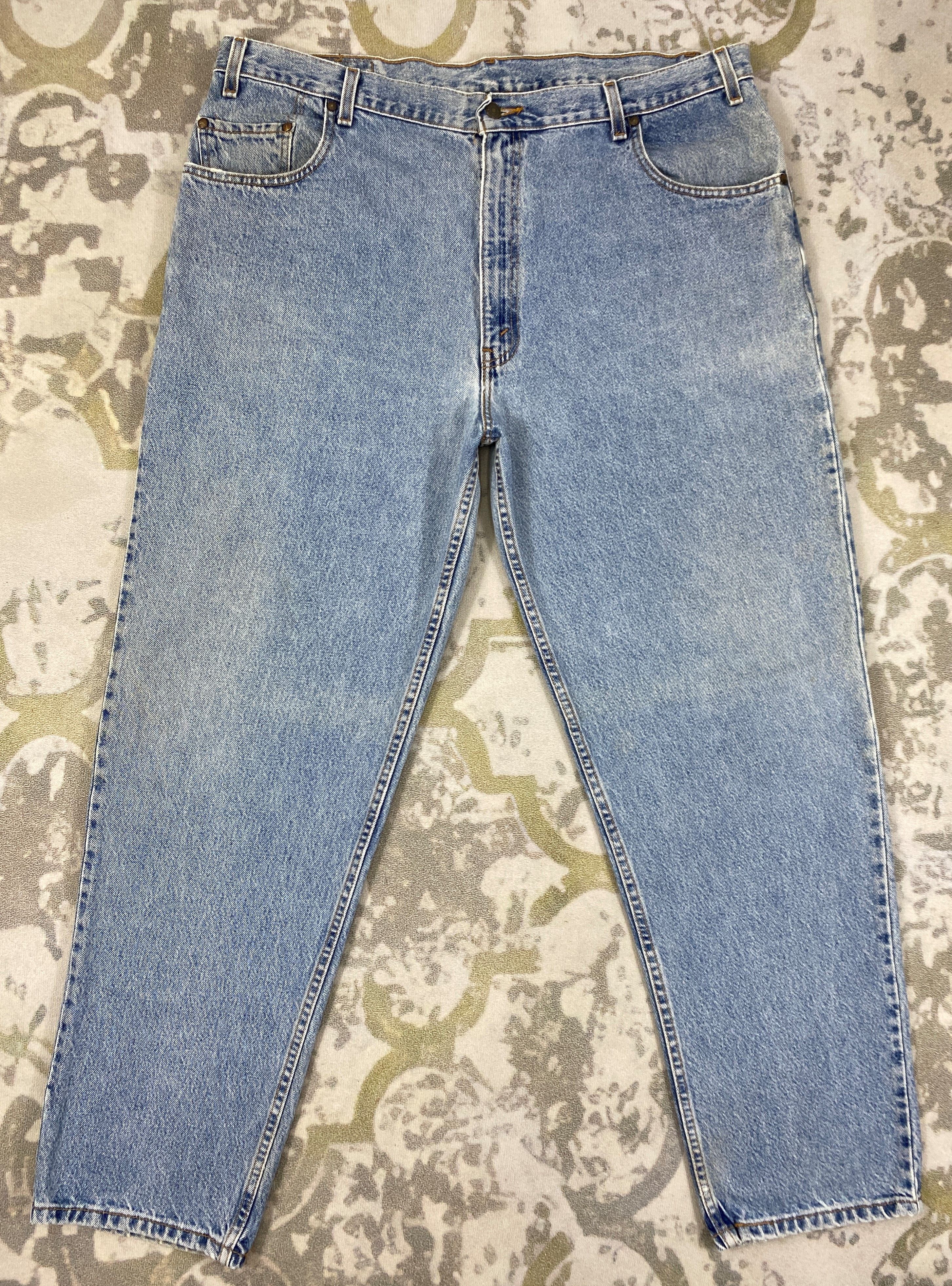 Image of Distressed Denim x Hype Light Wash Vintage Levi's 545 Loose Denim 43 X 31.5 Jn124, Men's