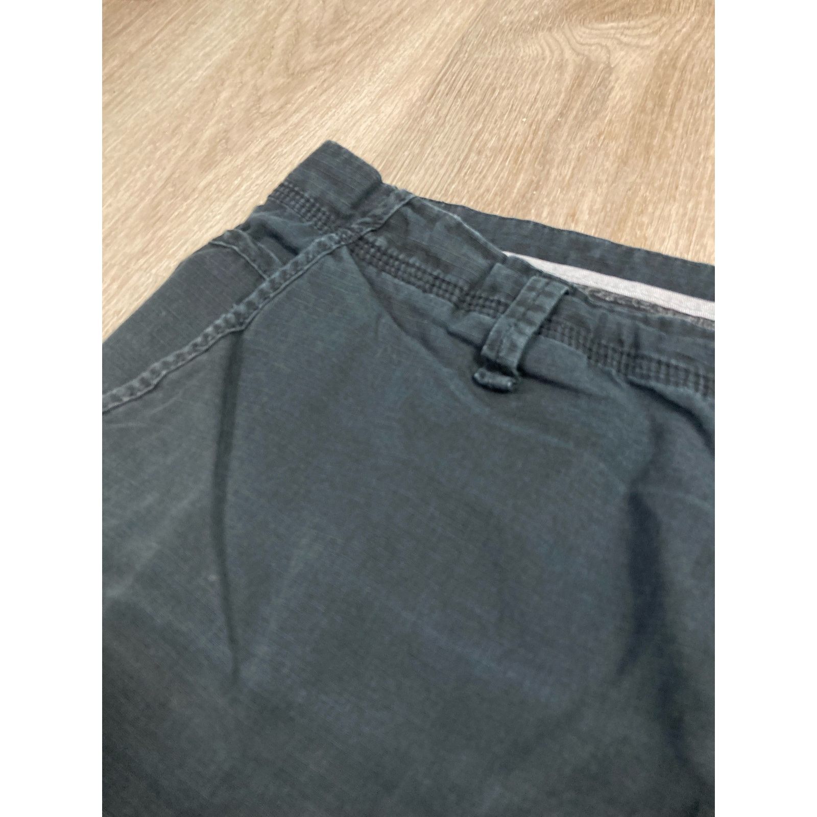 Calvin Klein Calvin Klein Men's Cargo Shorts 36 Gray Blue Casual Fashion Size US 36 / EU 52 - 8 Thumbnail