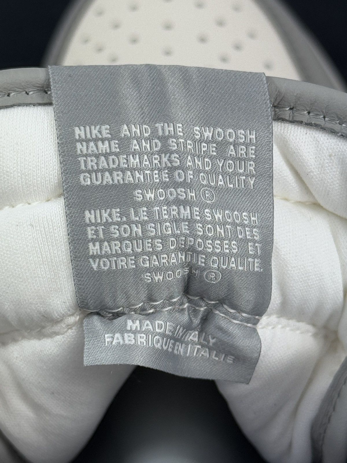 AIR DIOR JORDAN SNEAKERS