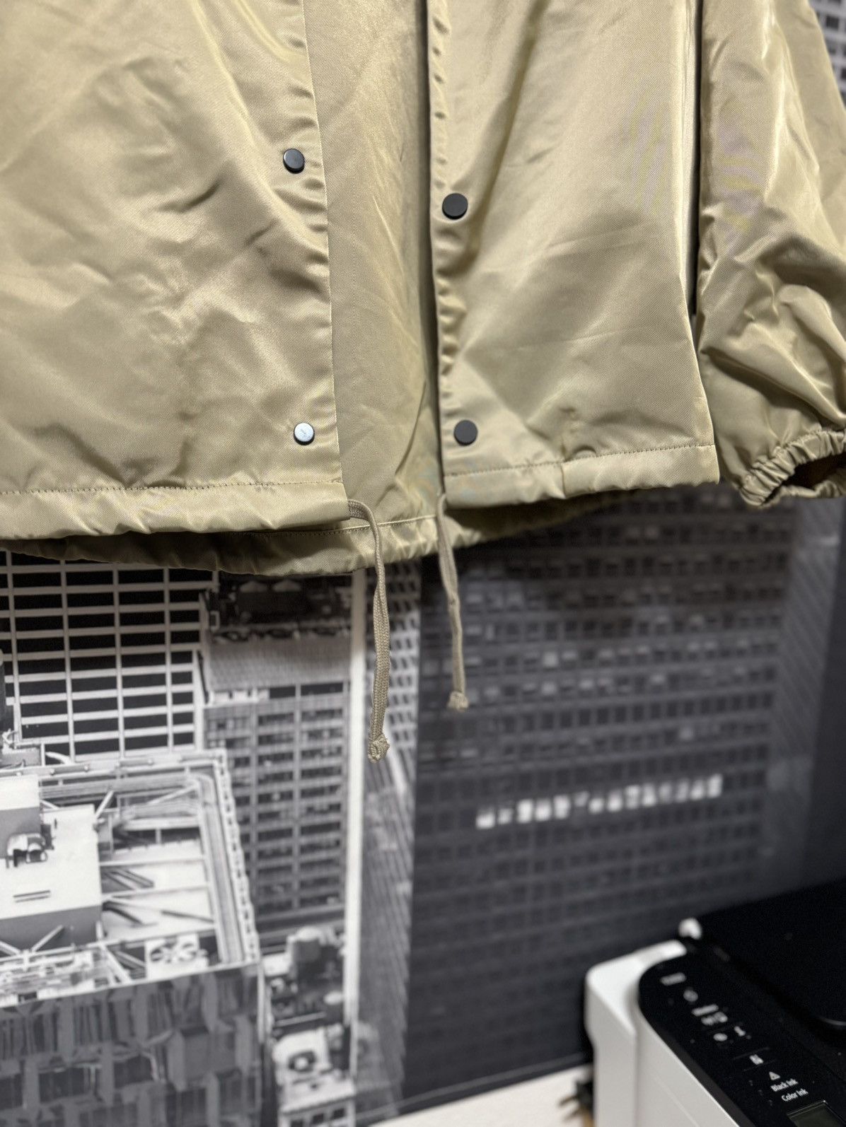 Fear of God Fear of God Essentials Coaches Jacket SZ XS Oak 💥 Size US XS / EU 42 / 0 - 6 Thumbnail