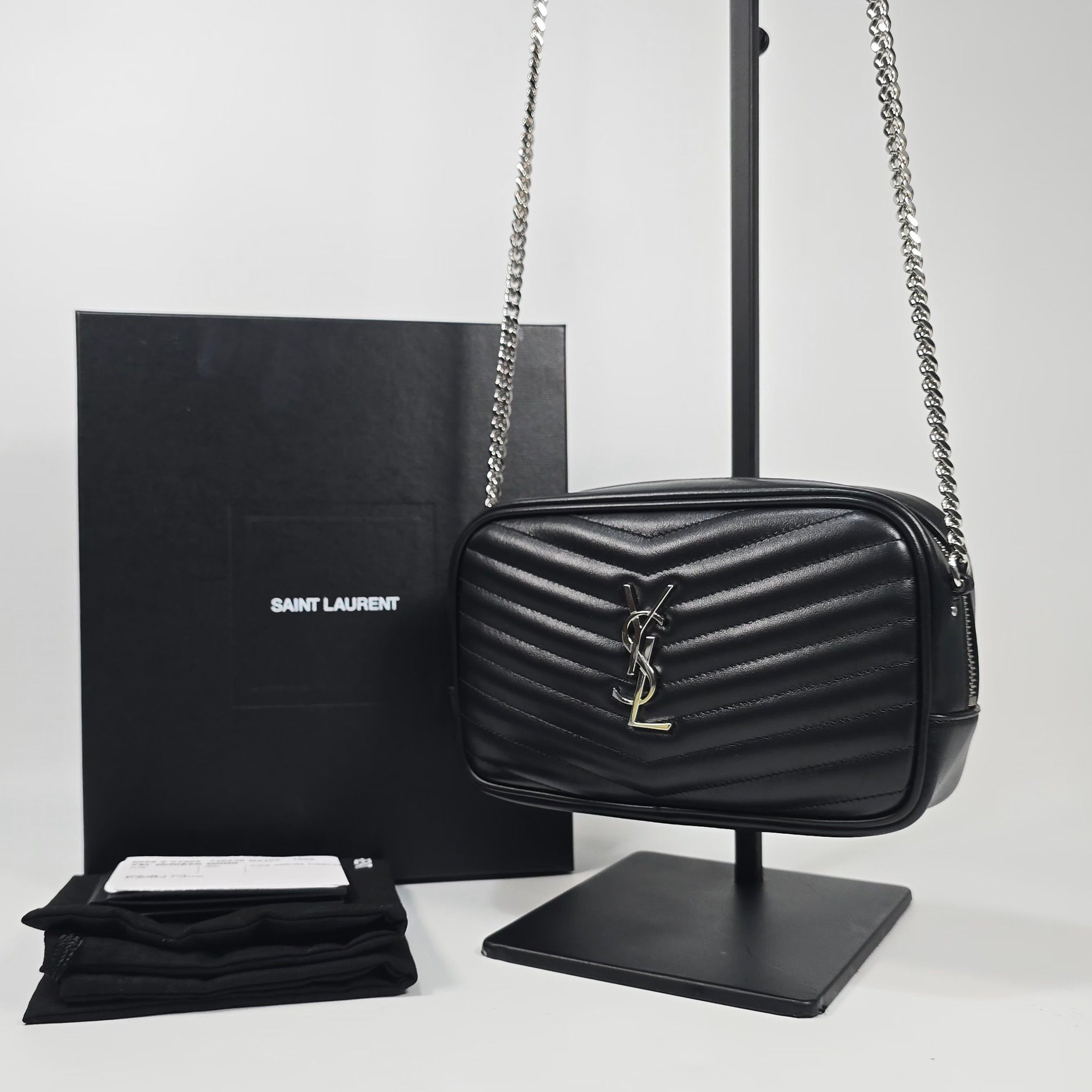 Matelassé Quilted Leather Camera Bag in Black, Women's