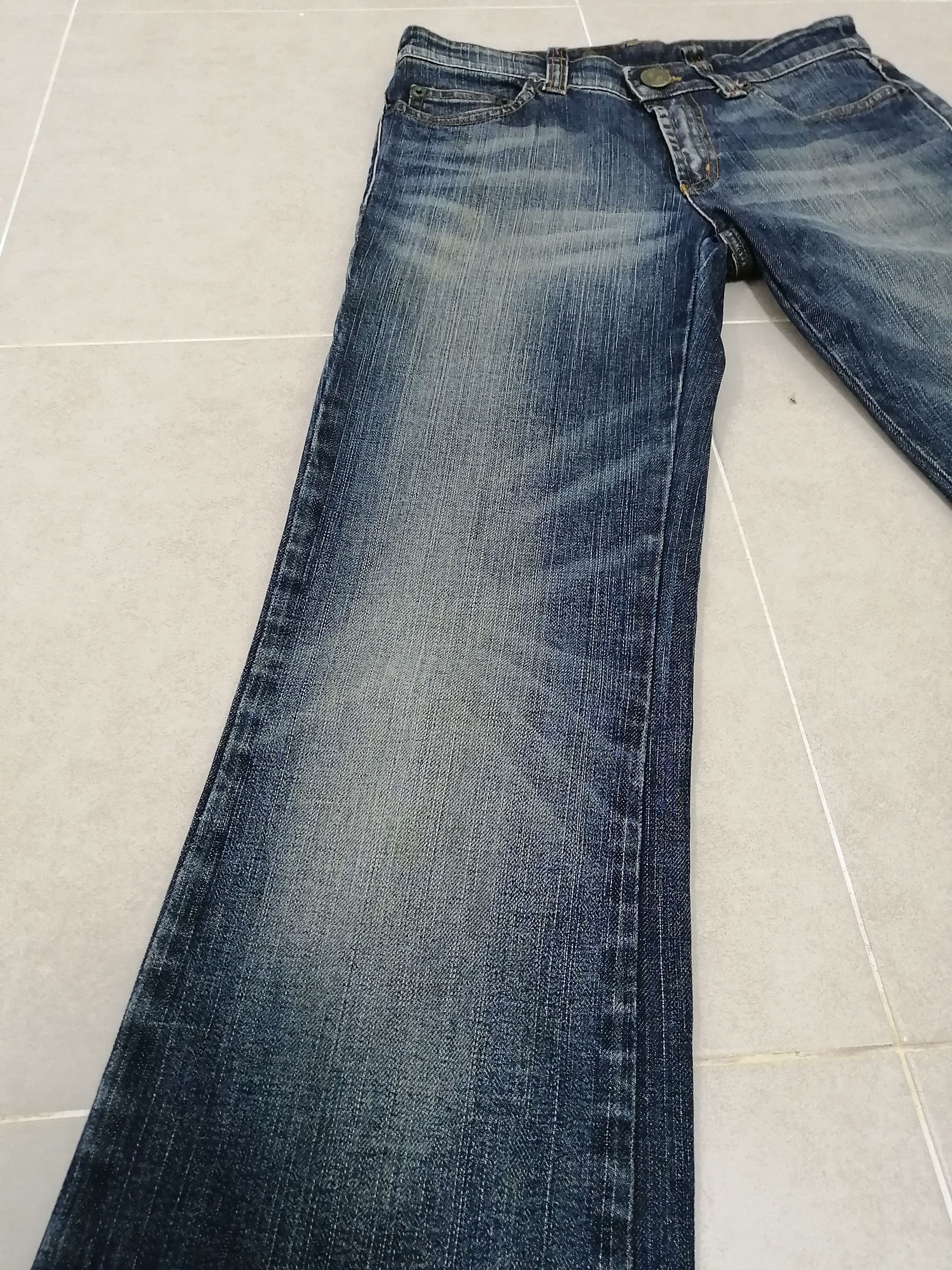 Iceberg Rare Vtg ICEBERG with diamond patch & flower embroidered Size US 28 / EU 44 - 5 Thumbnail