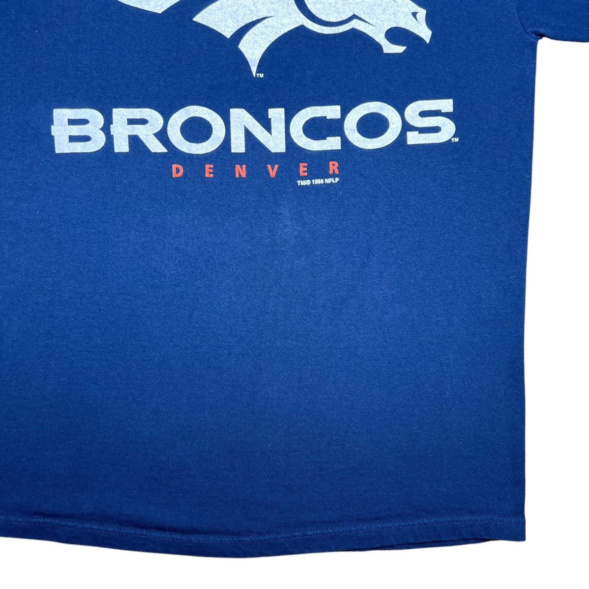 Logo 7 × NFL × Vintage Vintage 1996 NFL Denver Broncos Logo Mascot Logo 7 T-Shirt Size US L / EU 52-54 / 3 - 9 Thumbnail
