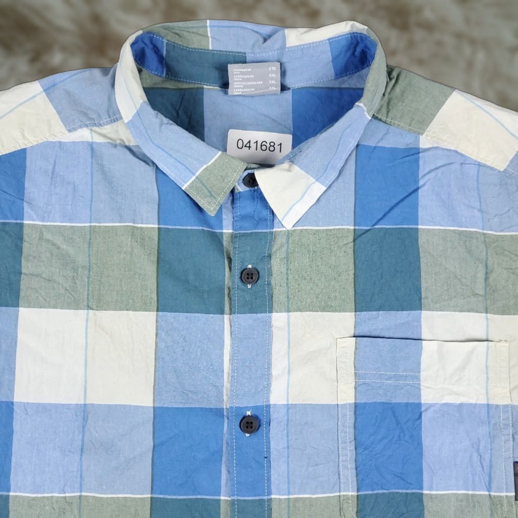 Vintage Columbia Shirt Mens 2XL Blue Plaid Short Sleeve Casual Button Up Size US XXL / EU 58 / 5 - 1 Thumbnail