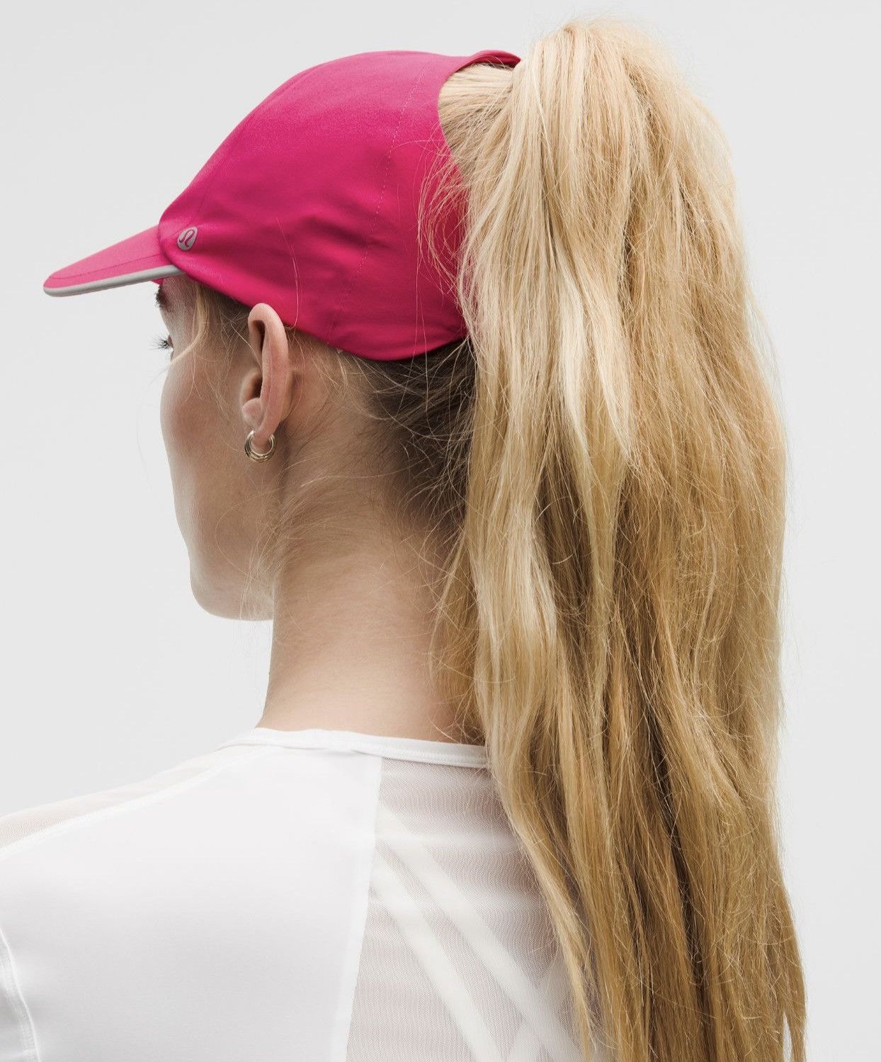Lululemon Lululemon fast and free pony tail running hat NWT in PSNT Size ONE SIZE - 3 Thumbnail