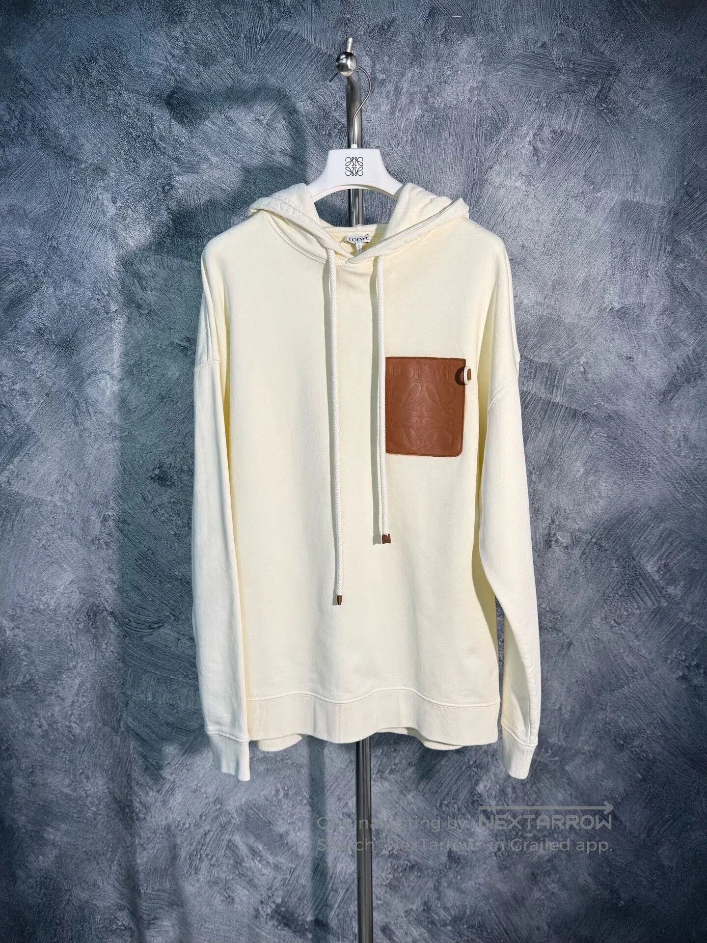 Loewe LOEWE Beige Leather Patch Loose Hoodie. Size US S / EU 44-46 / 1 - 1 Thumbnail