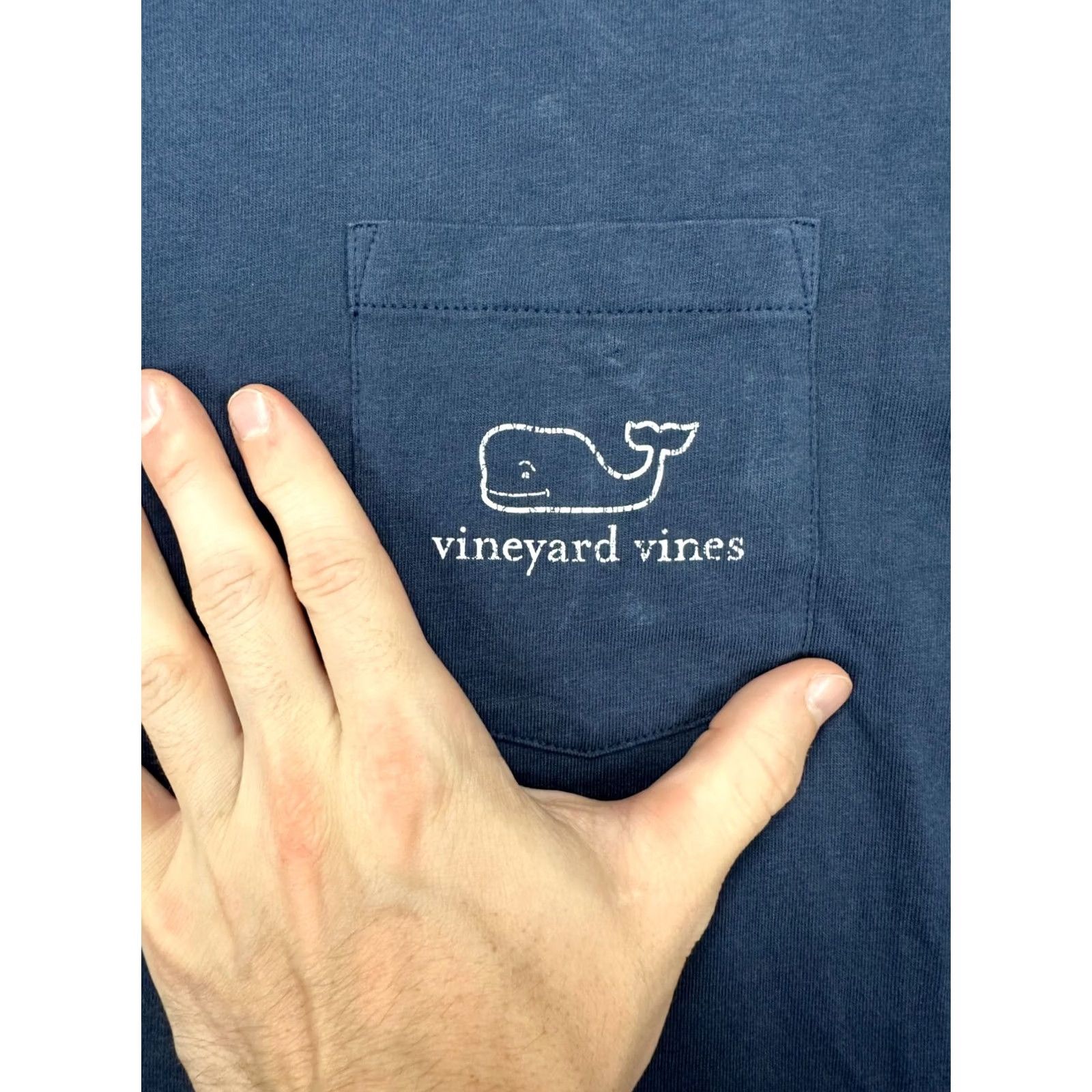 Vineyard Vines Vineyard Vines Sweater Mens Medium Blue Graphic Whale Pullover Sweatshirt Pocket Size US M / EU 48-50 / 2 - 7 Thumbnail