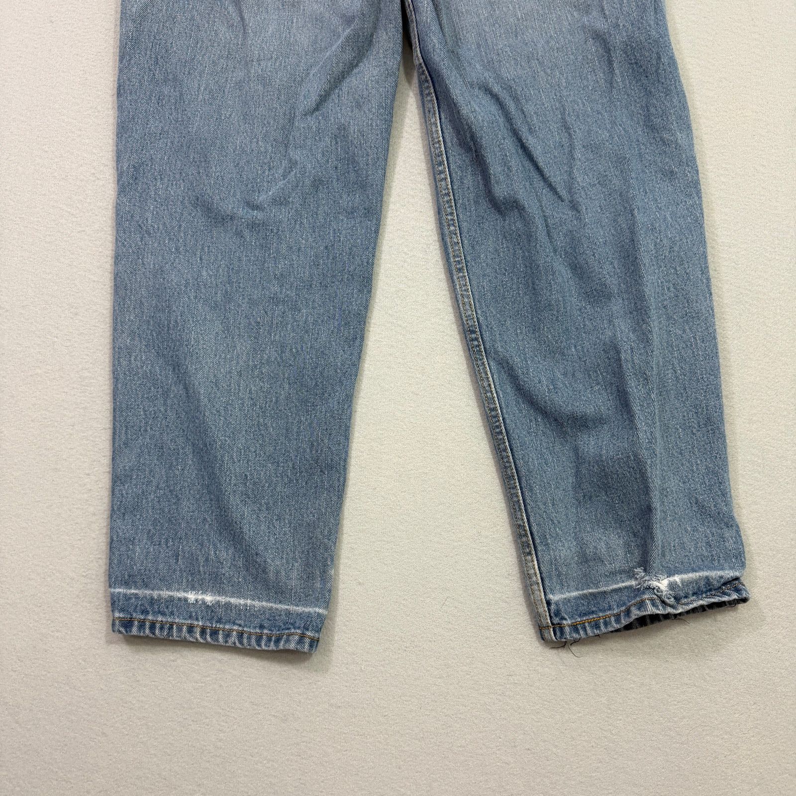 Levi's Vintage Levis 560 Jeans Men's 34x32 Denim y2k Distressed Size US 34 / EU 50 - 11 Thumbnail