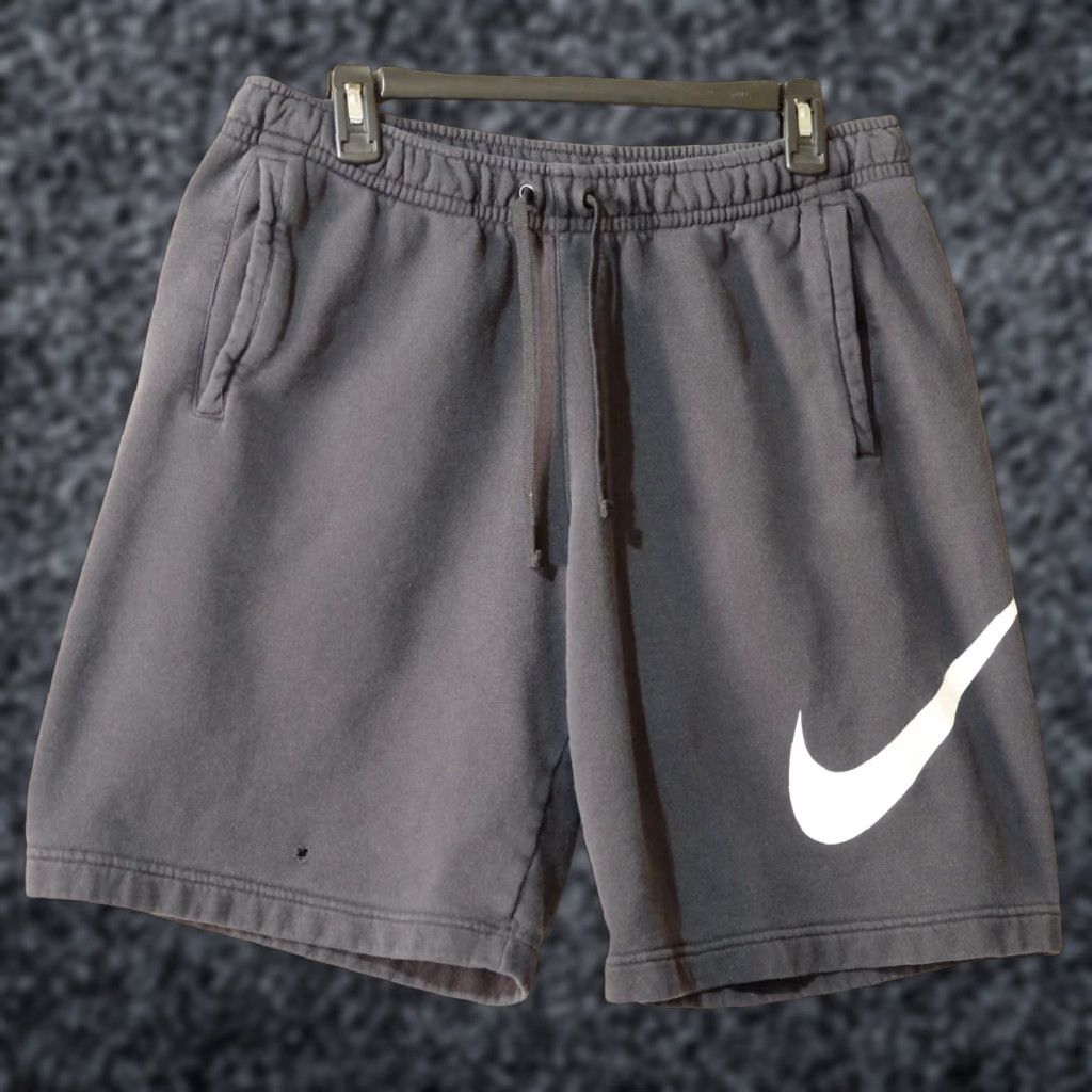 Nike Nike Sweatshorts Black Large Logo Drawstring Men's L Size ONE SIZE - 1 Thumbnail