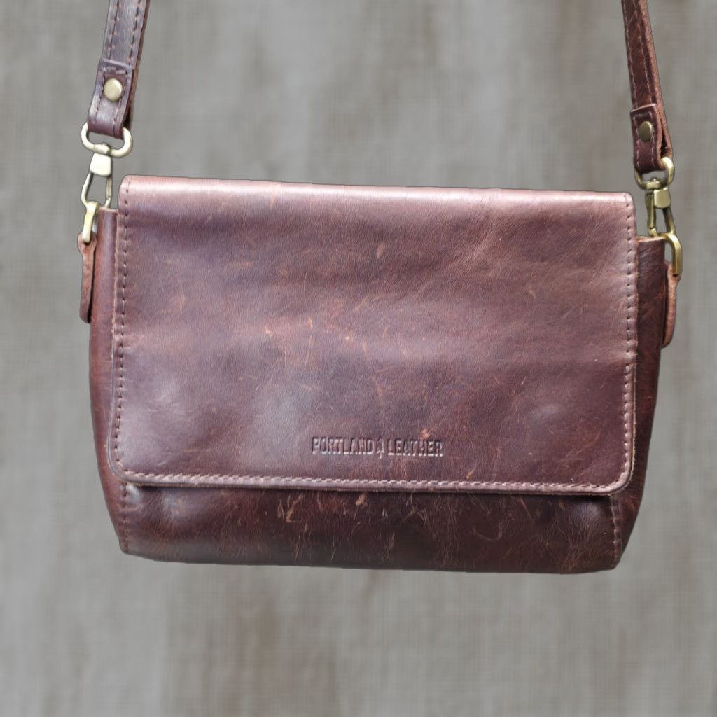 VINTAGE Portland Leather Crossbody Purse Bag Women Small Brown