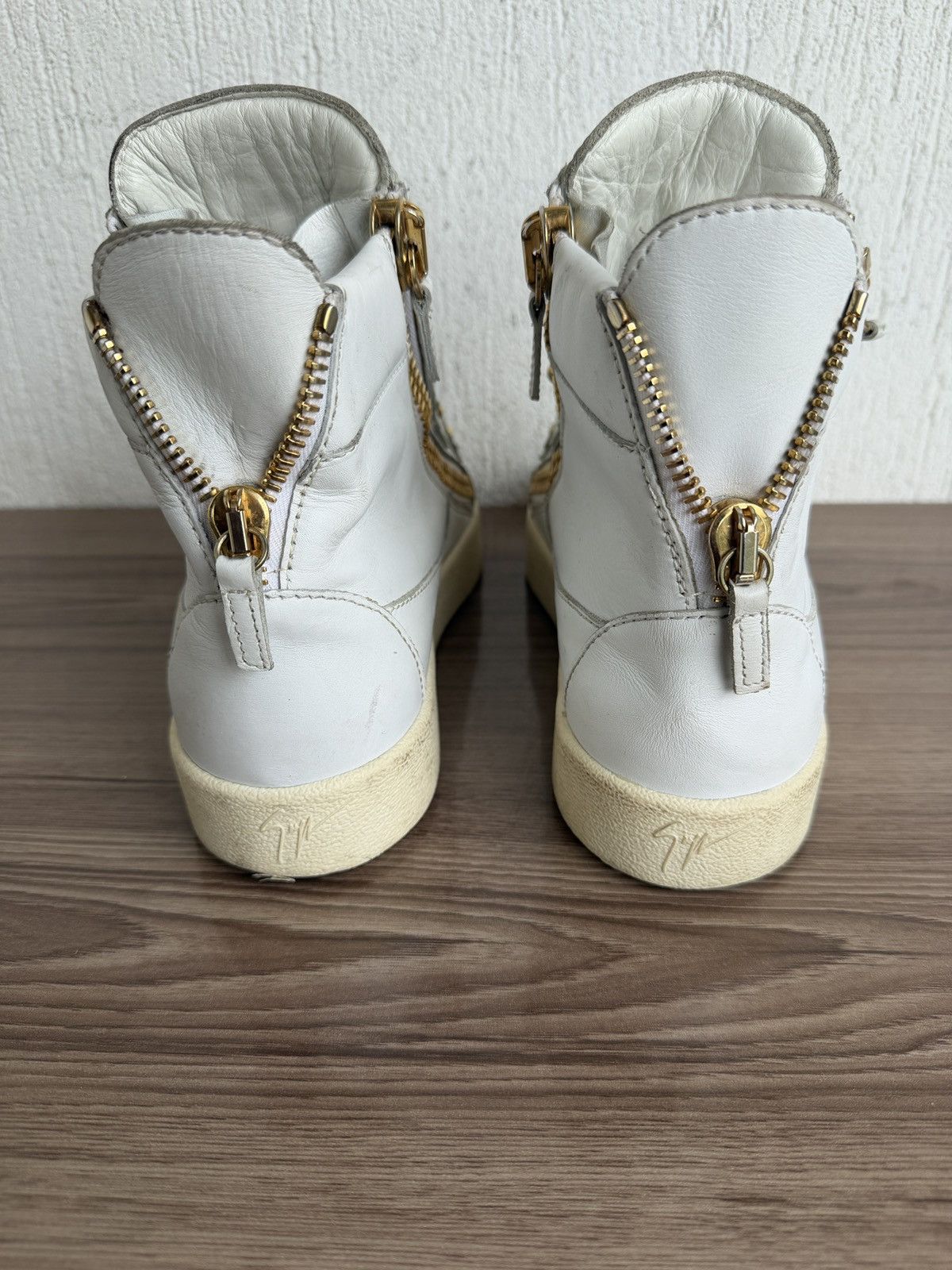 Giuseppe Zanotti Golden chain high sneaker Size US 9 / EU 42 - 15 Thumbnail