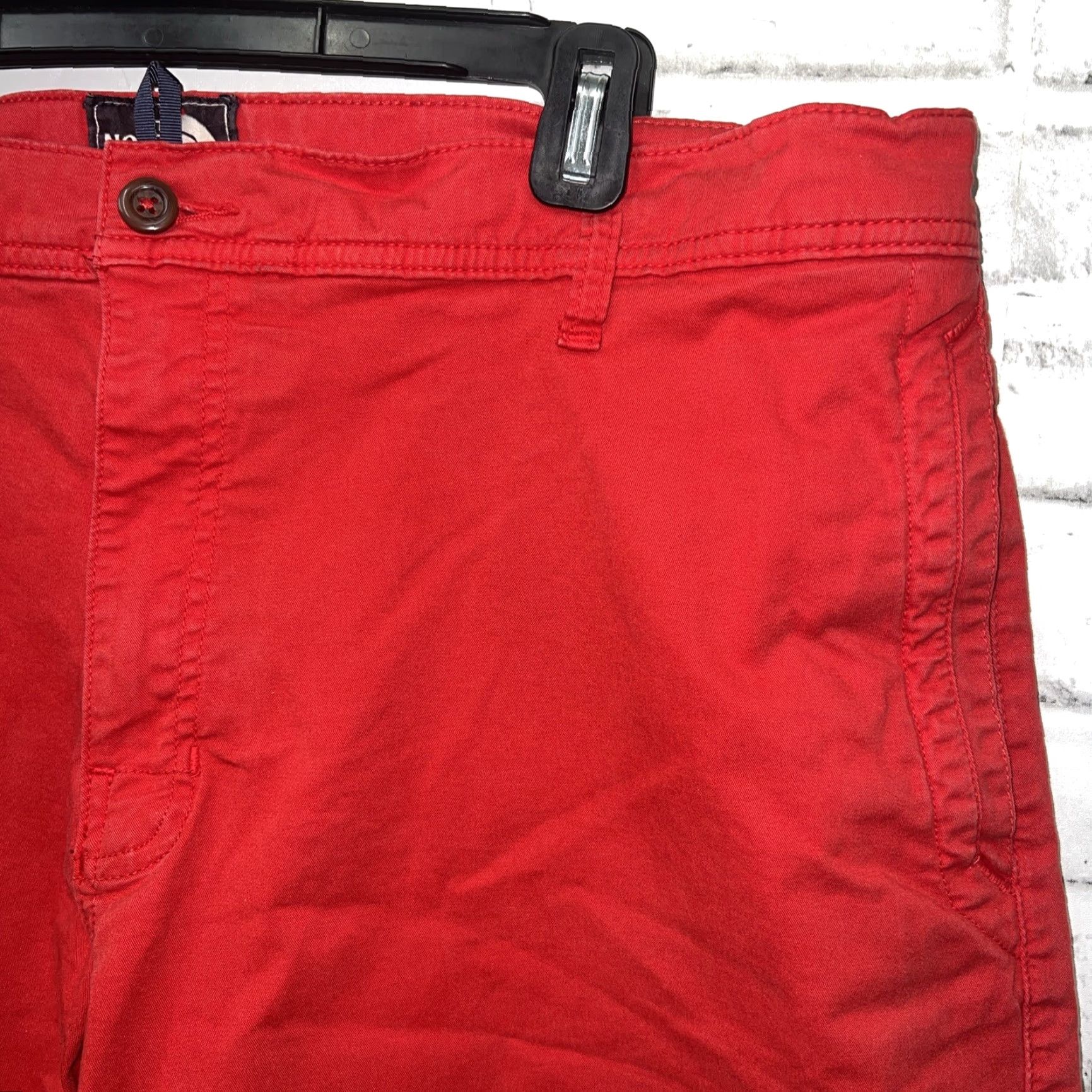 The North Face The North Face Shorts Adult Mens 38 Red Chino Size US 38 / EU 54 - 2 Thumbnail