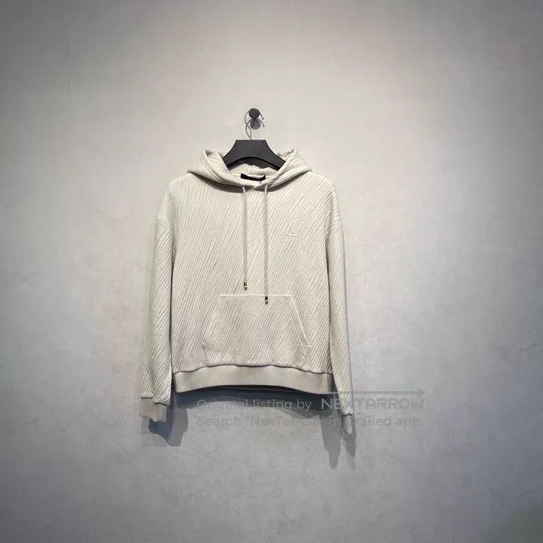 Louis Vuitton Louis Vuitton SS25 textured logo hooded sweatshirt Size US XL / EU 56 / 4 - 1 Thumbnail