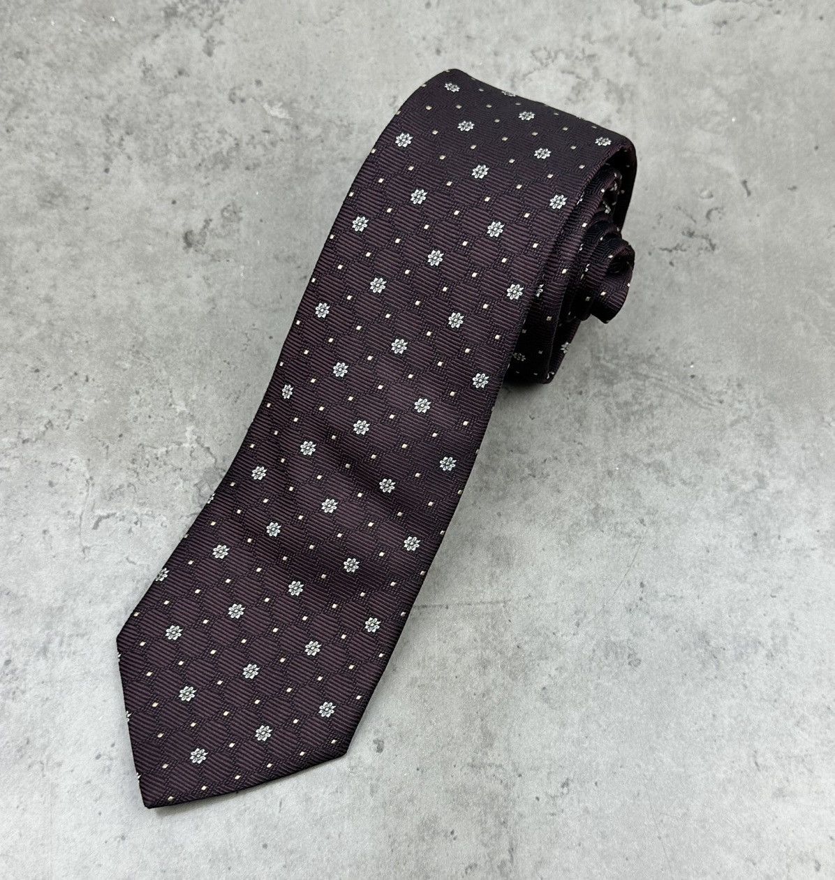 Reiss Reiss Floral Silk Tie - Made in Italy Designer Mens Necktie Size ONE SIZE - 1 Thumbnail