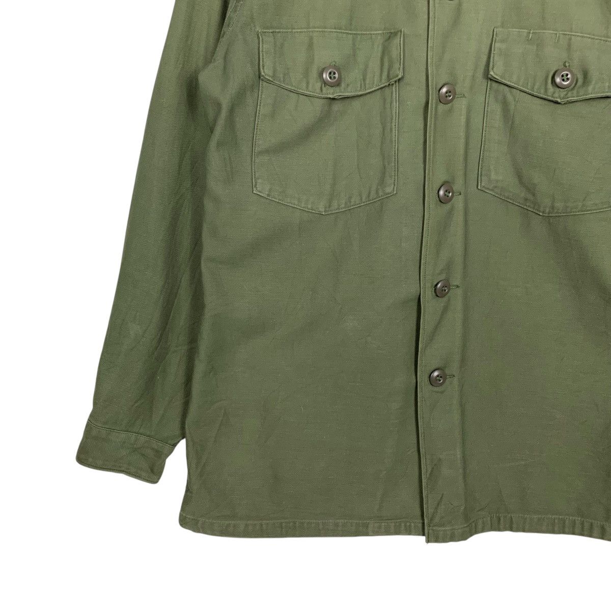 Vintage 1960s US ARMY OG-107 Cotton Sateen Utility Shirt #2760-C124 Size US L / EU 52-54 / 3 - 5 Thumbnail