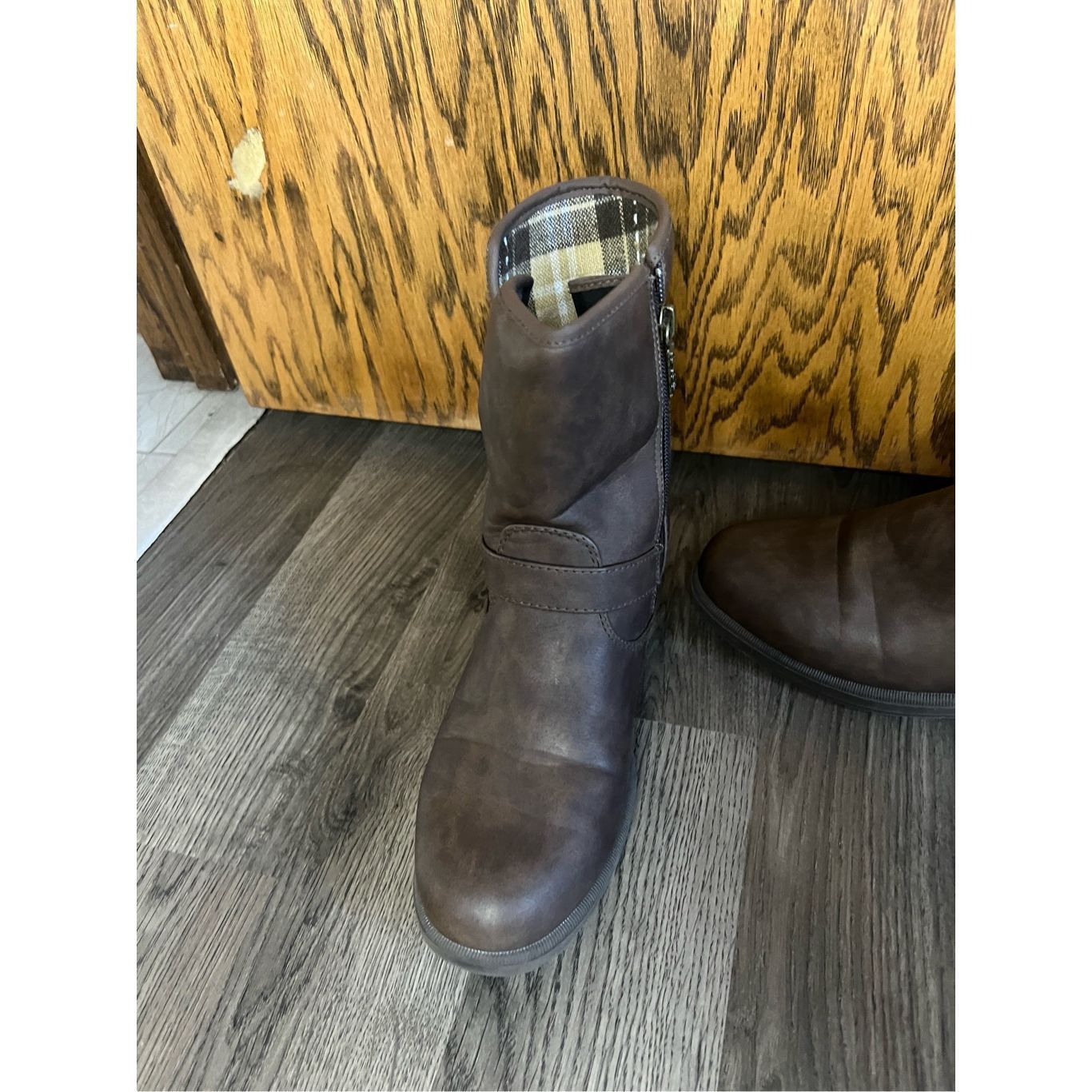 Other Totes Brown Woman’s Boots With Side Zipper Woman’s Size 9 Size US 9 / IT 39 - 3 Thumbnail