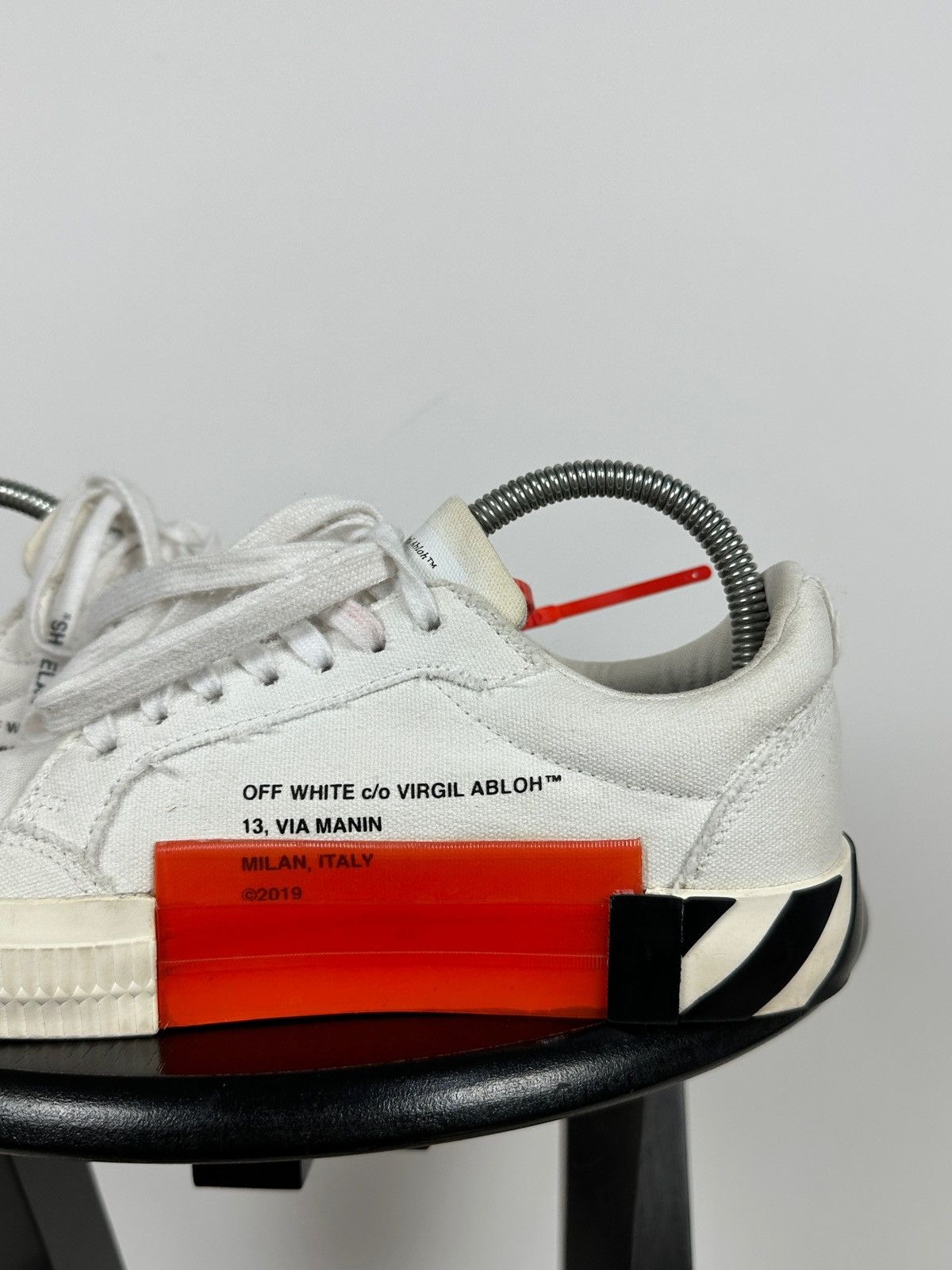 Off-White Off-White Vulcanized Virgil Abloh Low Top Sneakers Size US 8 / IT 38 - 14 Thumbnail