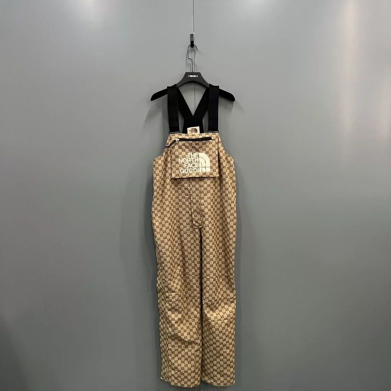 Gucci Gucci Size XL TNF North Co-branded Full Print Old Flower E Size US 40 / EU 56 - 1 Thumbnail