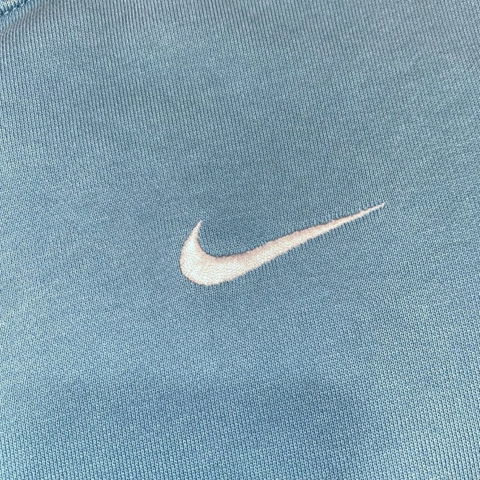 Nike Nike solo swoosh crewneck Size US L / EU 52-54 / 3 - 2 Thumbnail