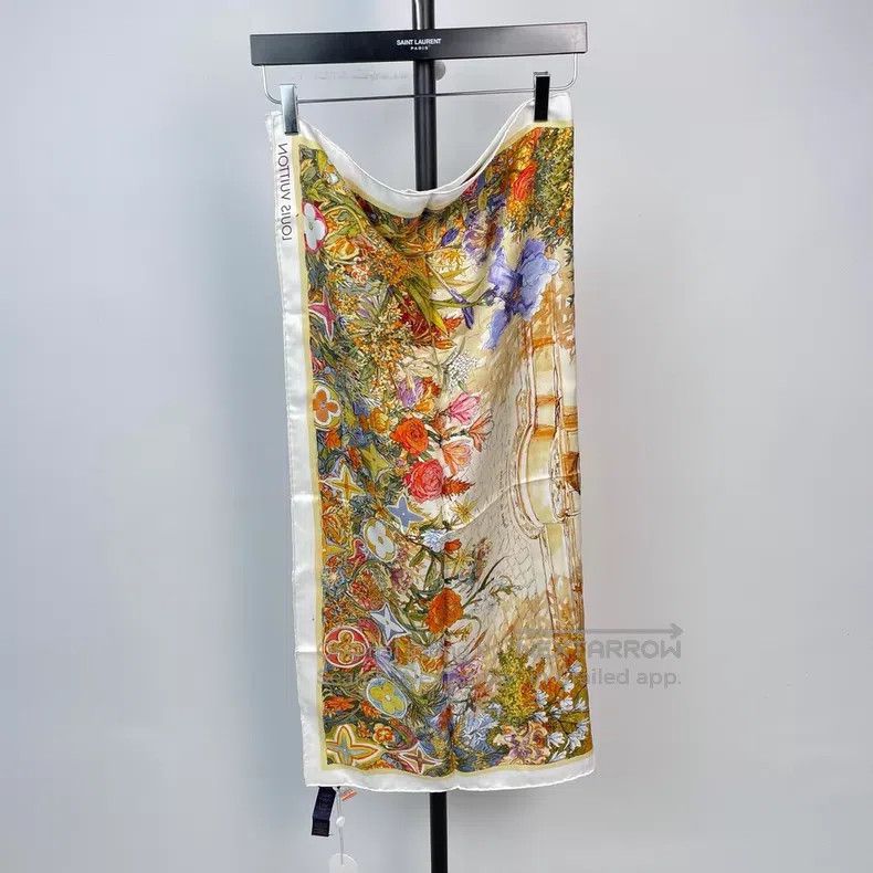 Louis Vuitton Louis Vuitton Mediterranean-scented silk square scarf Size ONE SIZE - 2 Thumbnail