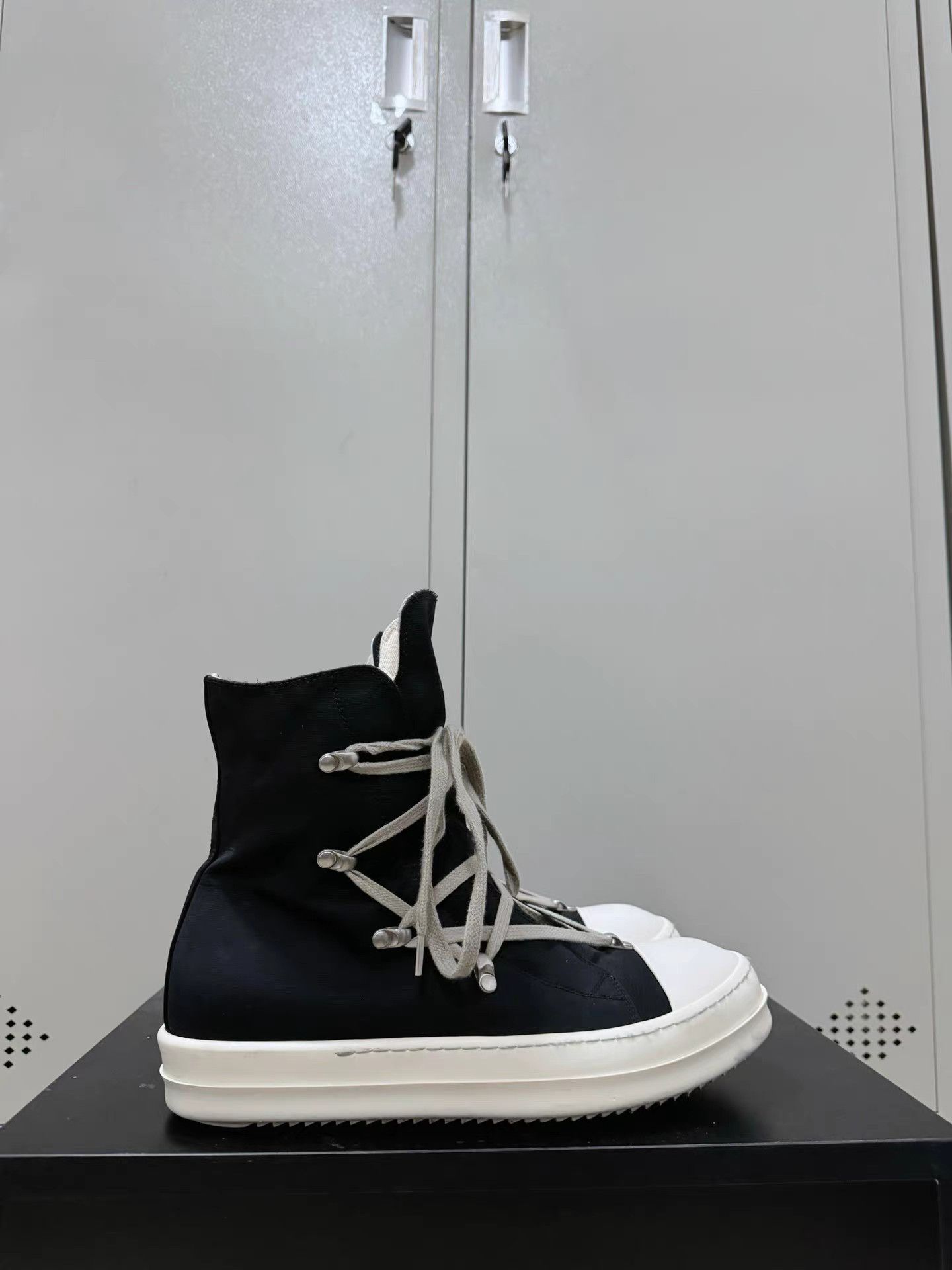 Rick Owens Rick Owens Drkshdw pentagram Converse high-top sneakers Size US 8 / EU 41 - 8 Thumbnail