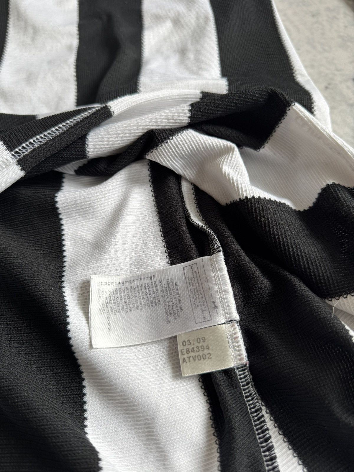 Adidas × Vintage Vintage Adidas Northen New Castle long sleeve football 2009 Size US XL / EU 56 / 4 - 8 Thumbnail