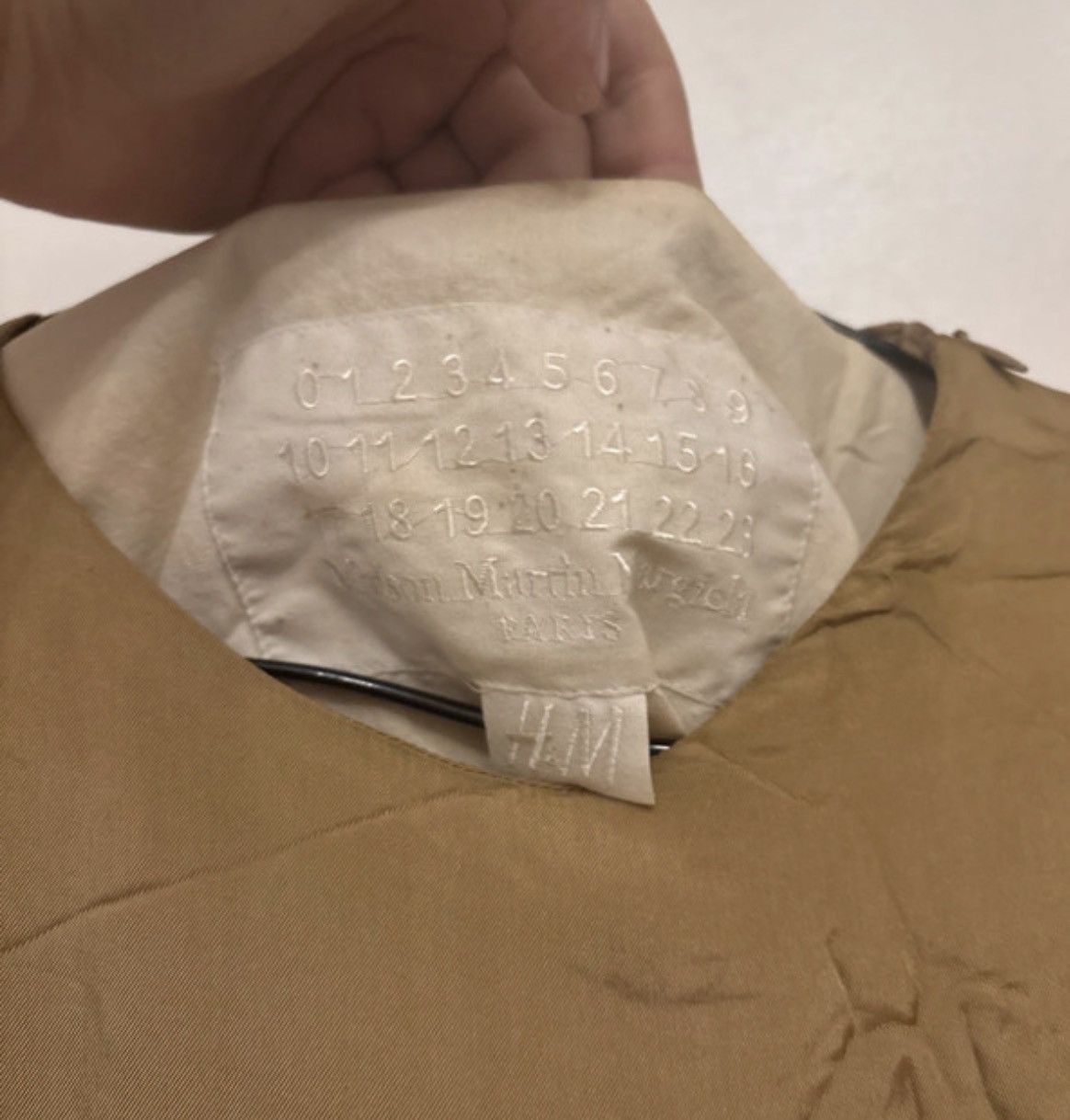 H&M × Maison Margiela Maison Margiela Lining Top Size M / US 6-8 / IT 42-44 - 3 Thumbnail
