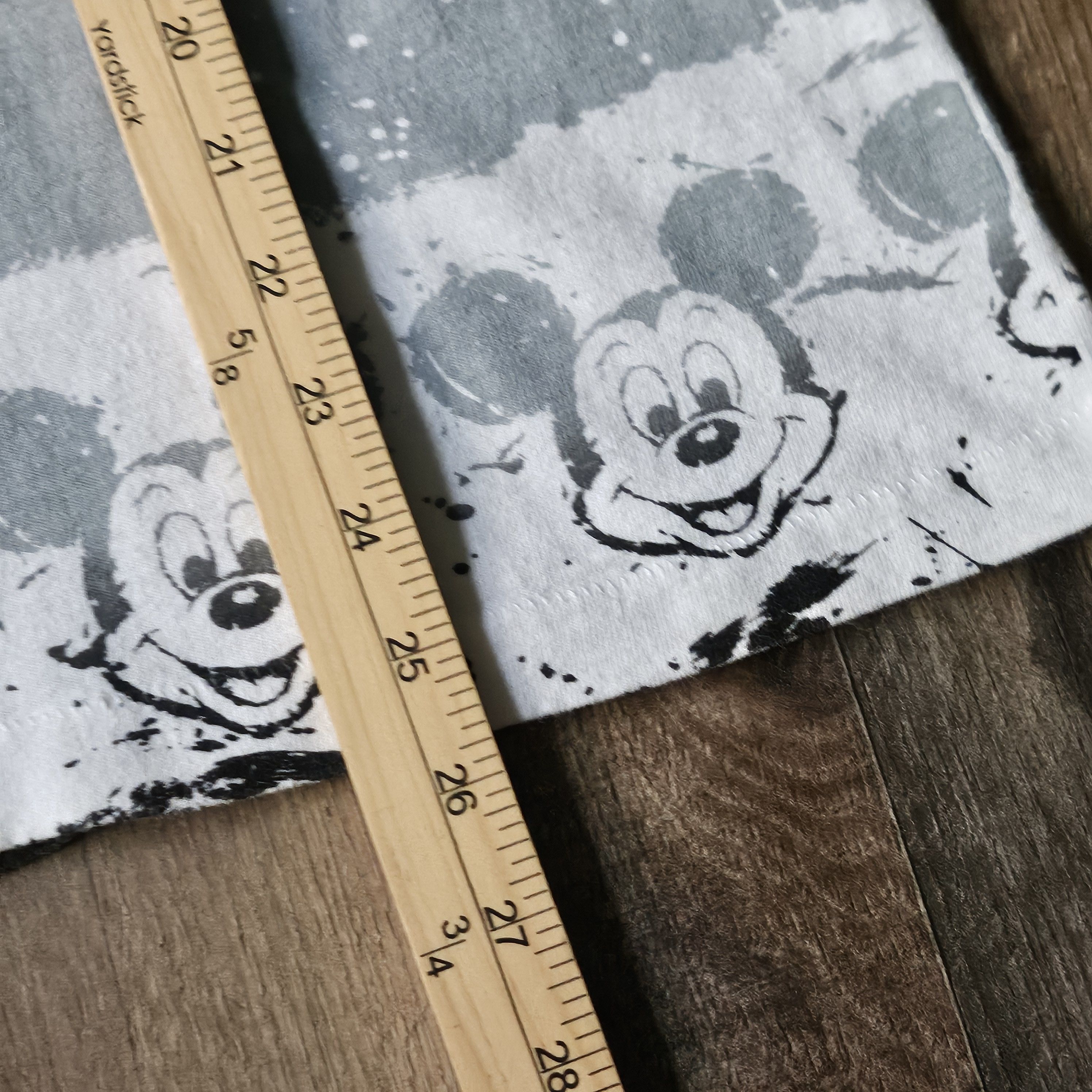 Disney × Vintage vintage 90s MICKEY MOUSE WALT DISNEY ALL OVER PRINT T-Shirt Size US S / EU 44-46 / 1 - 8 Thumbnail