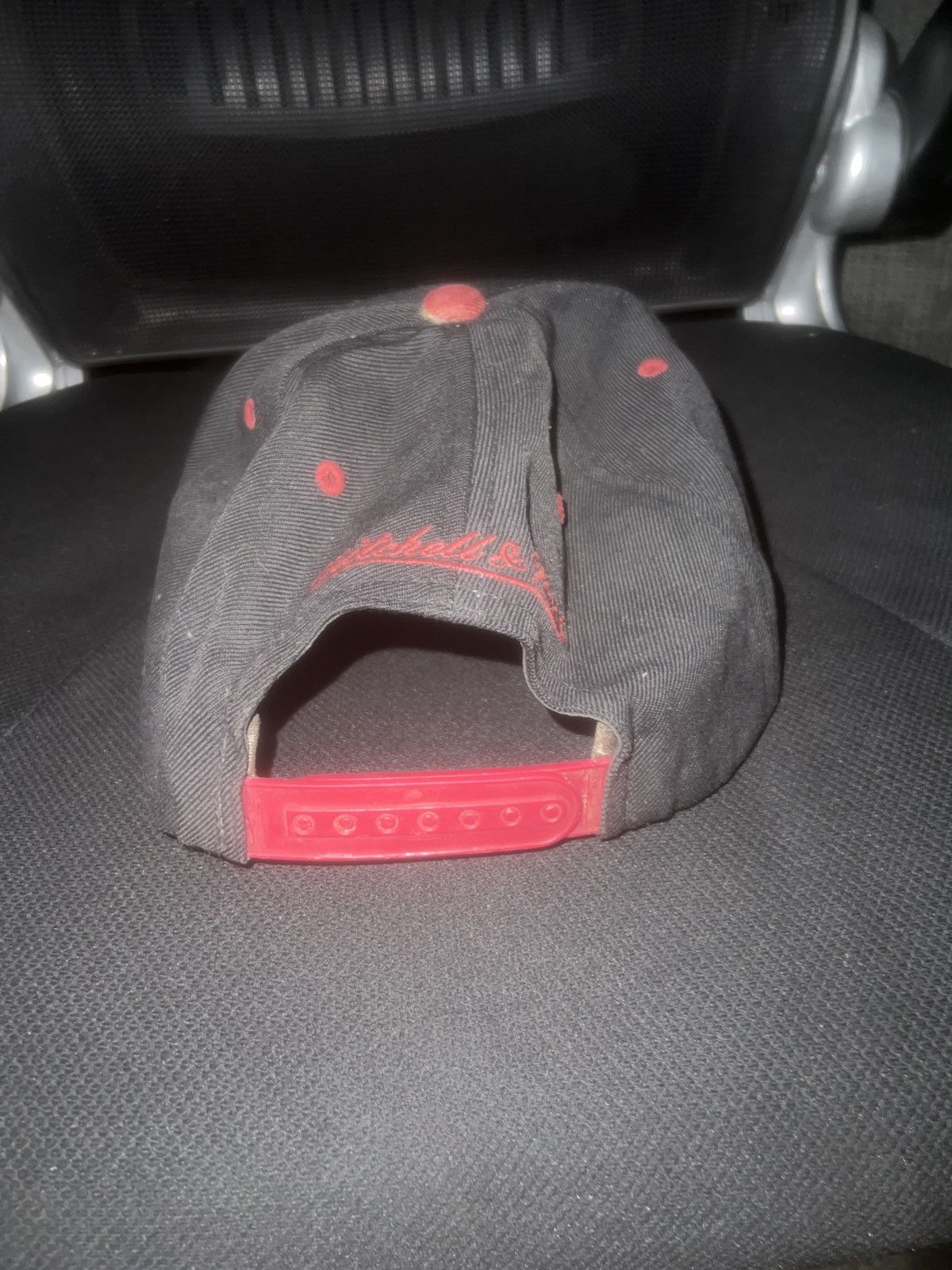 Mitchell & Ness Mitchell & Ness NBA Cleveland Cavaliers Adjustable Snapback Size ONE SIZE - 7 Thumbnail