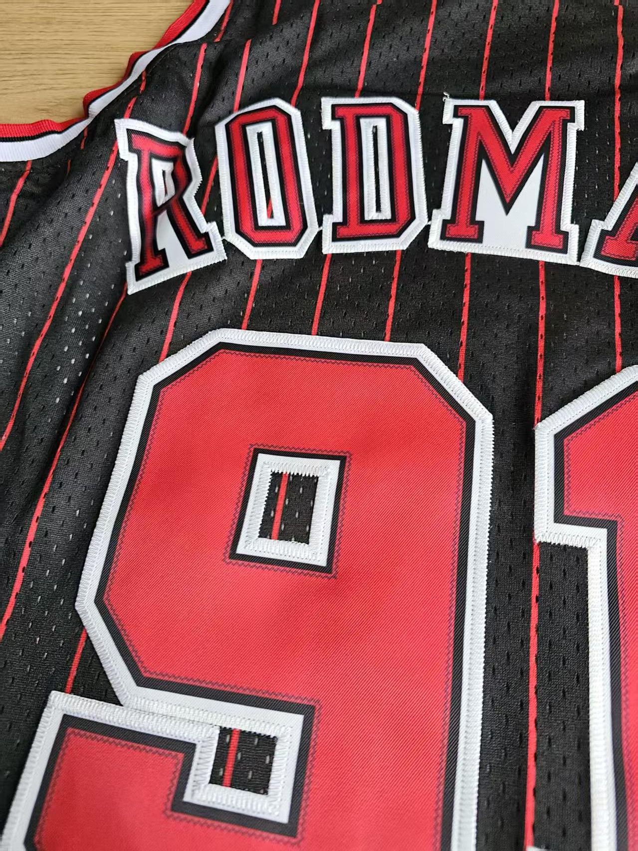 NBA Bulls #91 Dennis Rodman Jersey Size US XL / EU 56 / 4 - 3 Thumbnail