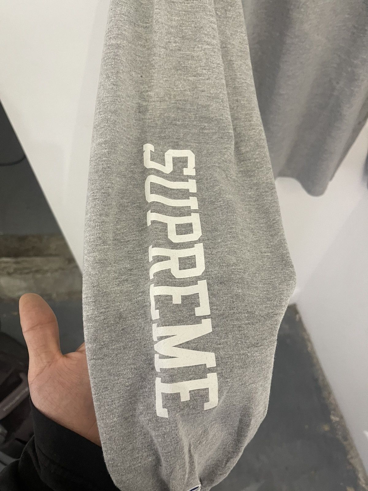 Champion × Supreme Supreme Champion long sleeve Size US L / EU 52-54 / 3 - 4 Thumbnail