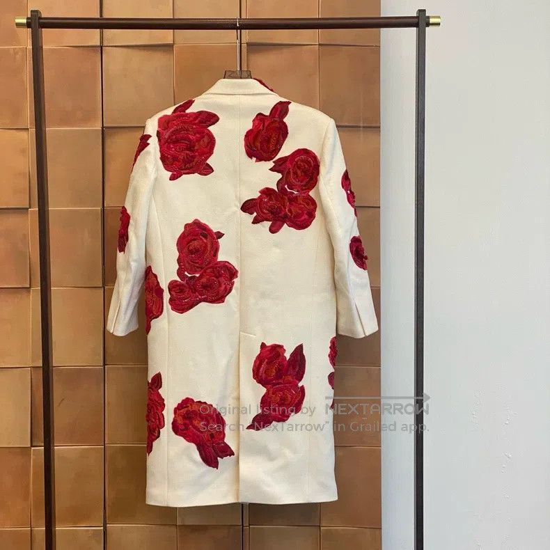 Valentino Valentino Heavy embroidered sequin floral wool coat Size S / US 4 / IT 40 - 2 Thumbnail