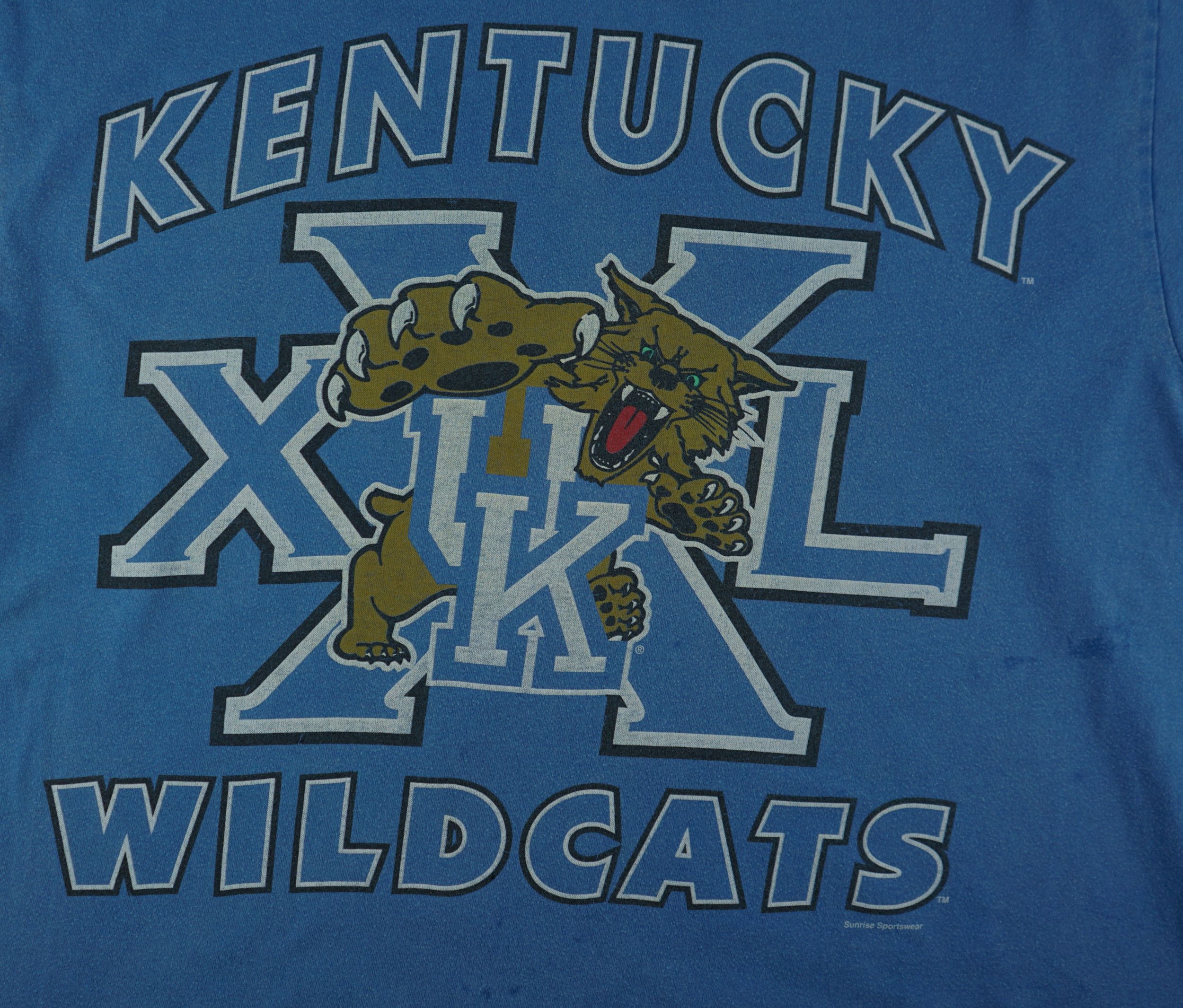 Vintage Vintage 90s Kentucky UK Wildcats T Shirt Size US XL / EU 56 / 4 - 2 Thumbnail
