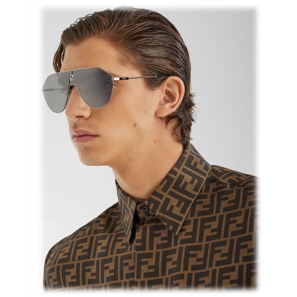 NEW FENDI SUNGLASSES FE40080U 12C UNISEX SHIELD SILVER EYEWEAR Fendi Smoke Mirror Pilot Unisex Sunglasses FE40080U 12C 65  main image 3