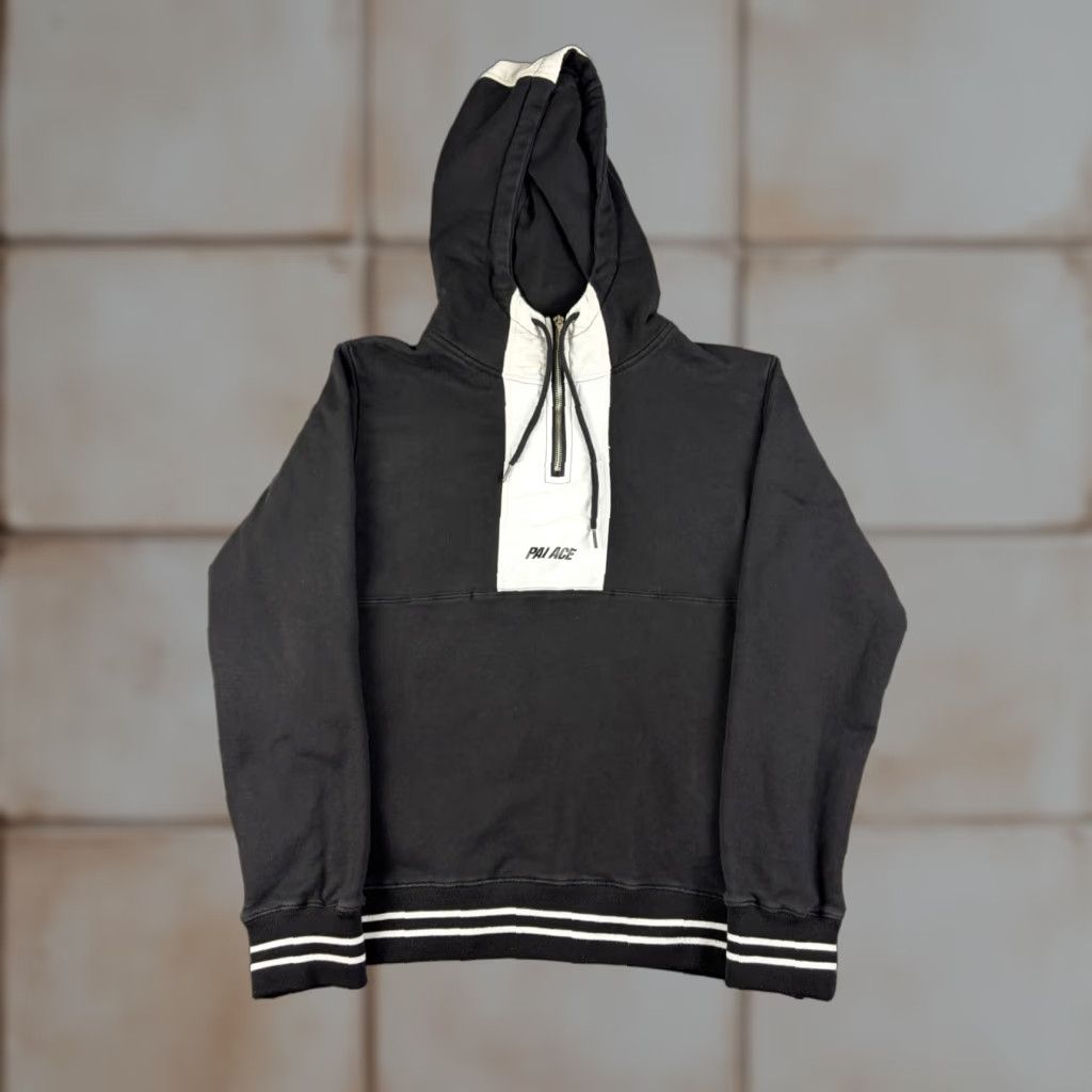 Palace Palace Italia Zip Funnel Soft White | Grailed