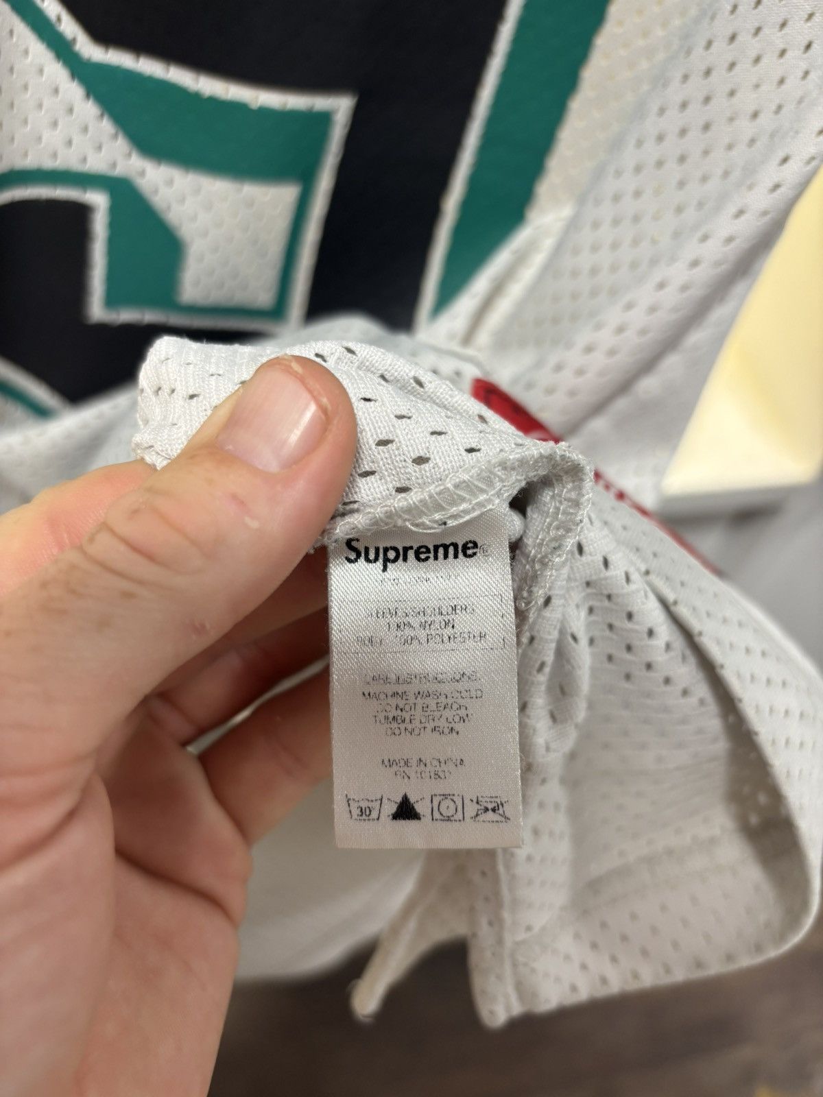 Supreme SUPREME Diamond Rib Football Top White F/W 13 Size US L / EU 52-54 / 3 - 4 Thumbnail
