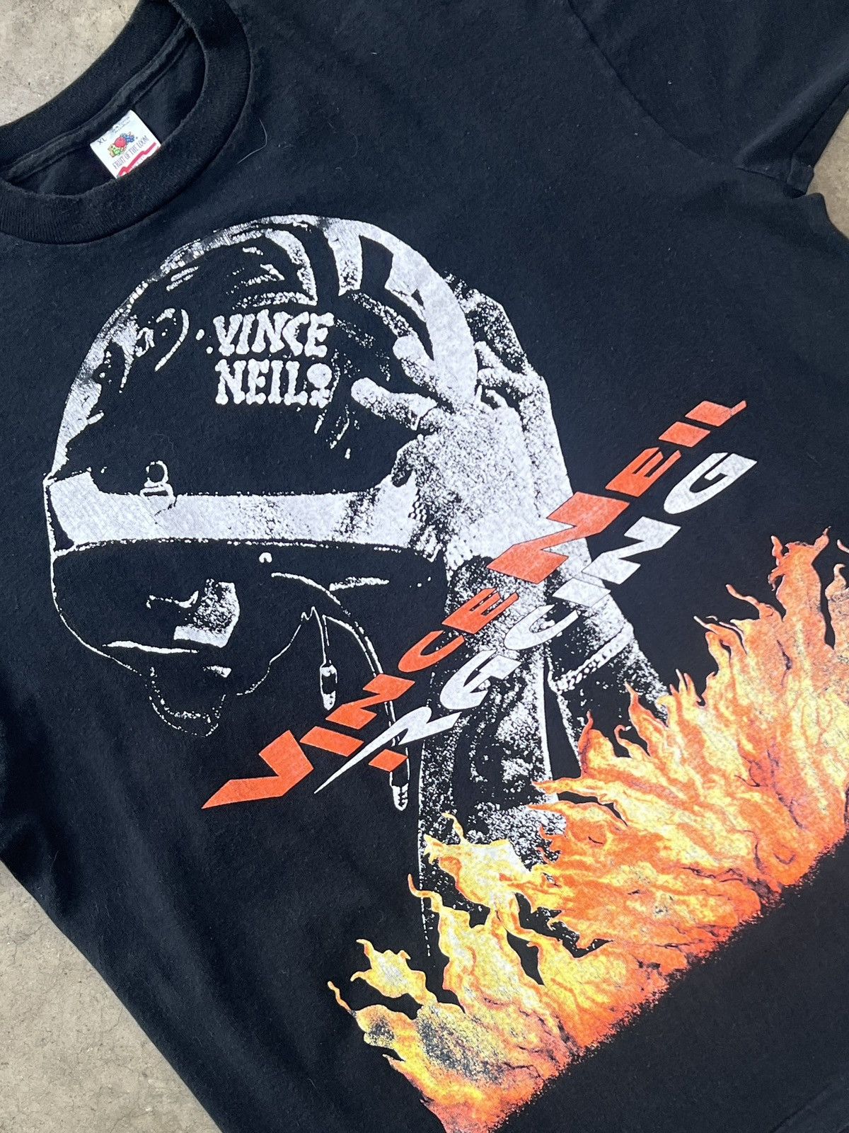 NASCAR Vintage 90s Vince Neil Racing Flame Single Stitch Tee XL Size US XL / EU 56 / 4 - 1 Thumbnail