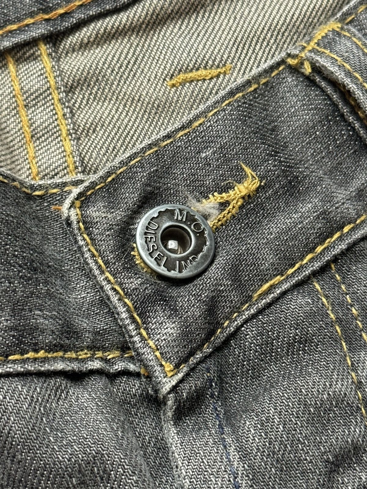 Diesel × Diesel Black Gold Diesel 34/34 relaxed denim pant trouser Jean chino distresse Size US 34 / EU 50 - 12 Thumbnail