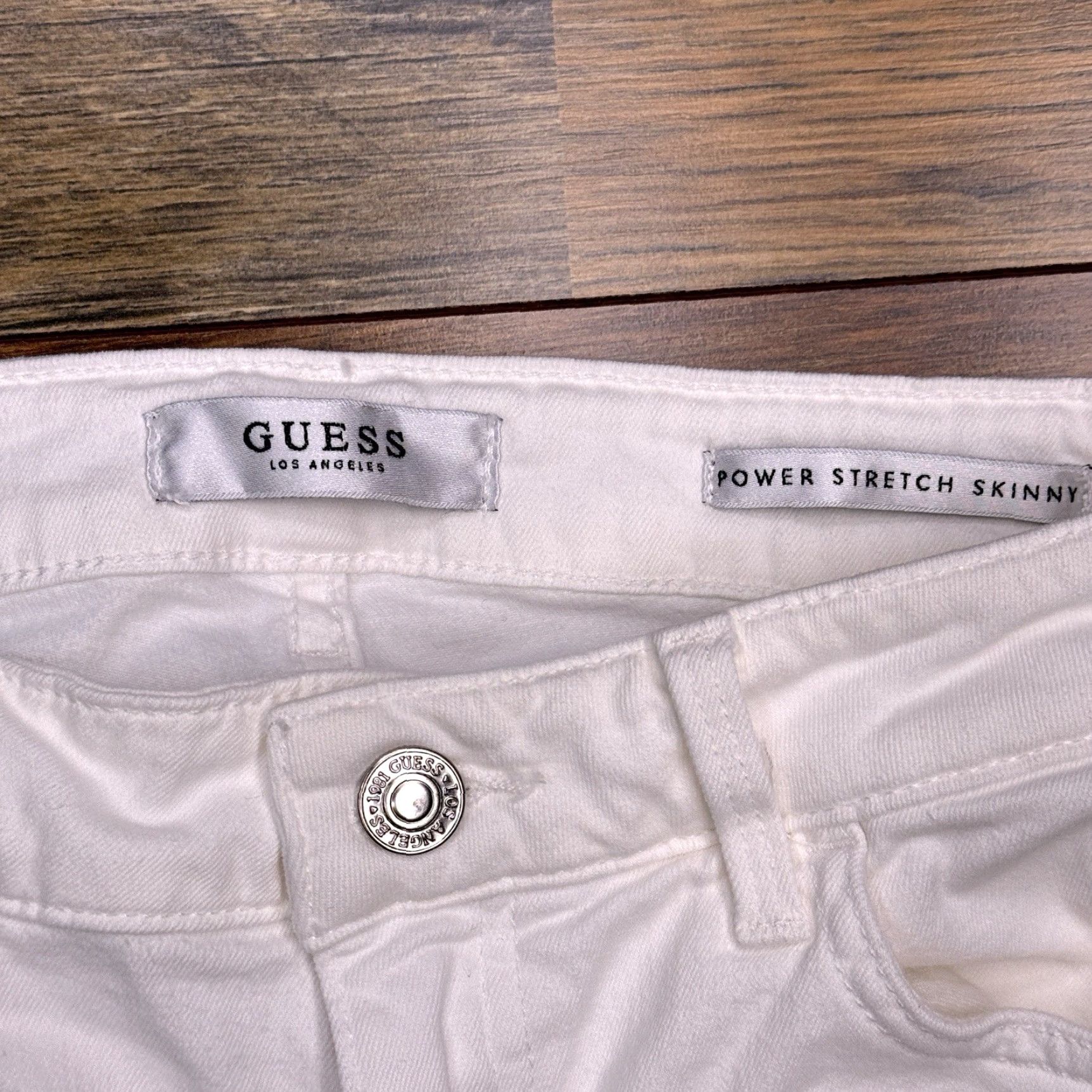 Guess GUESS Power Stretch Skinny Jeans Womens 26 White Low Rise Zippers Ankle - 5-Pocket Denim Slim Stretch Size 26" / US 2 / IT 38 - 4 Thumbnail