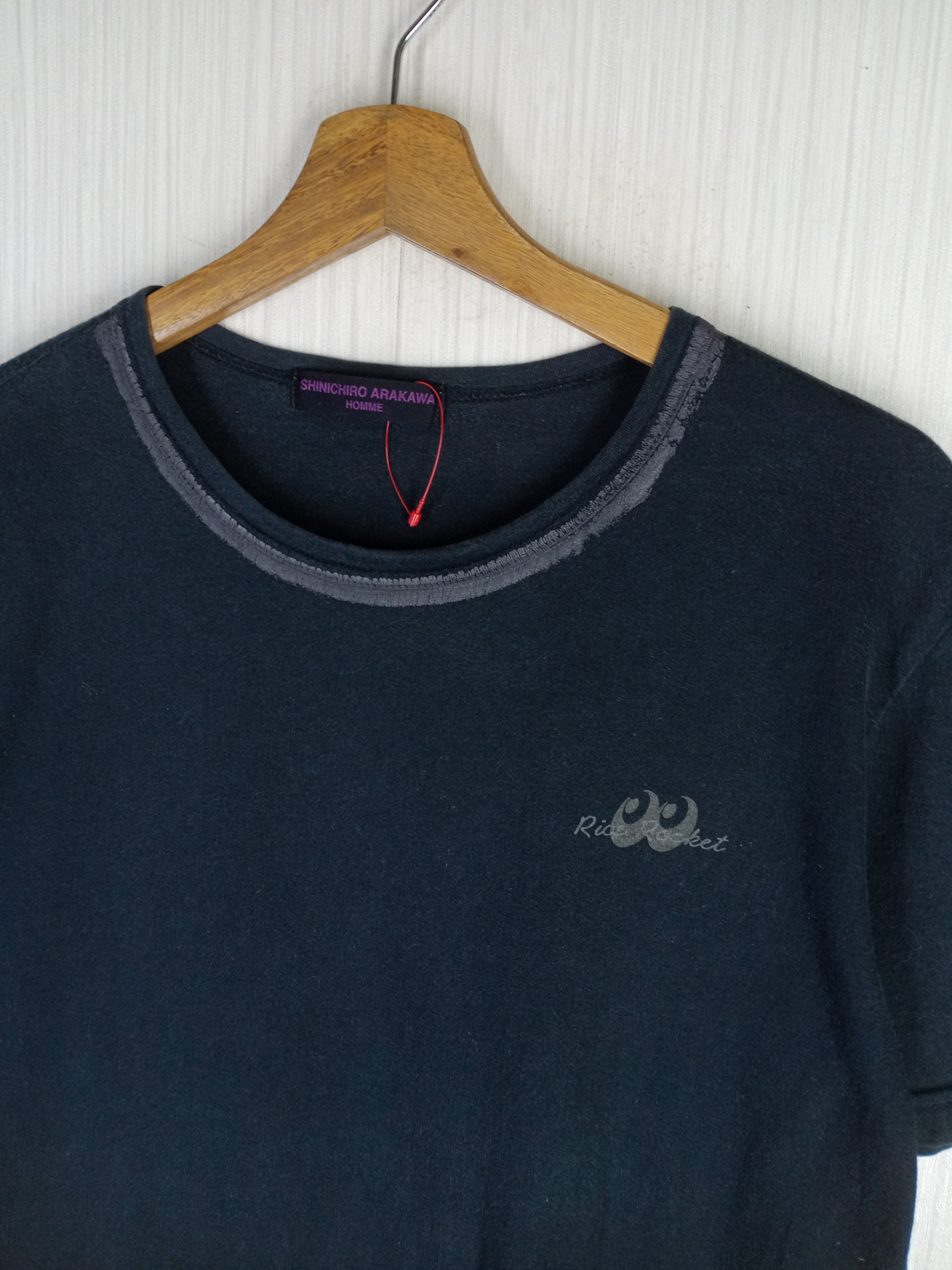 Japanese Brand Rare Vintage SHINICHIRO ARAKAWA HOMME Tshirt Size US M / EU 48-50 / 2 - 5 Thumbnail