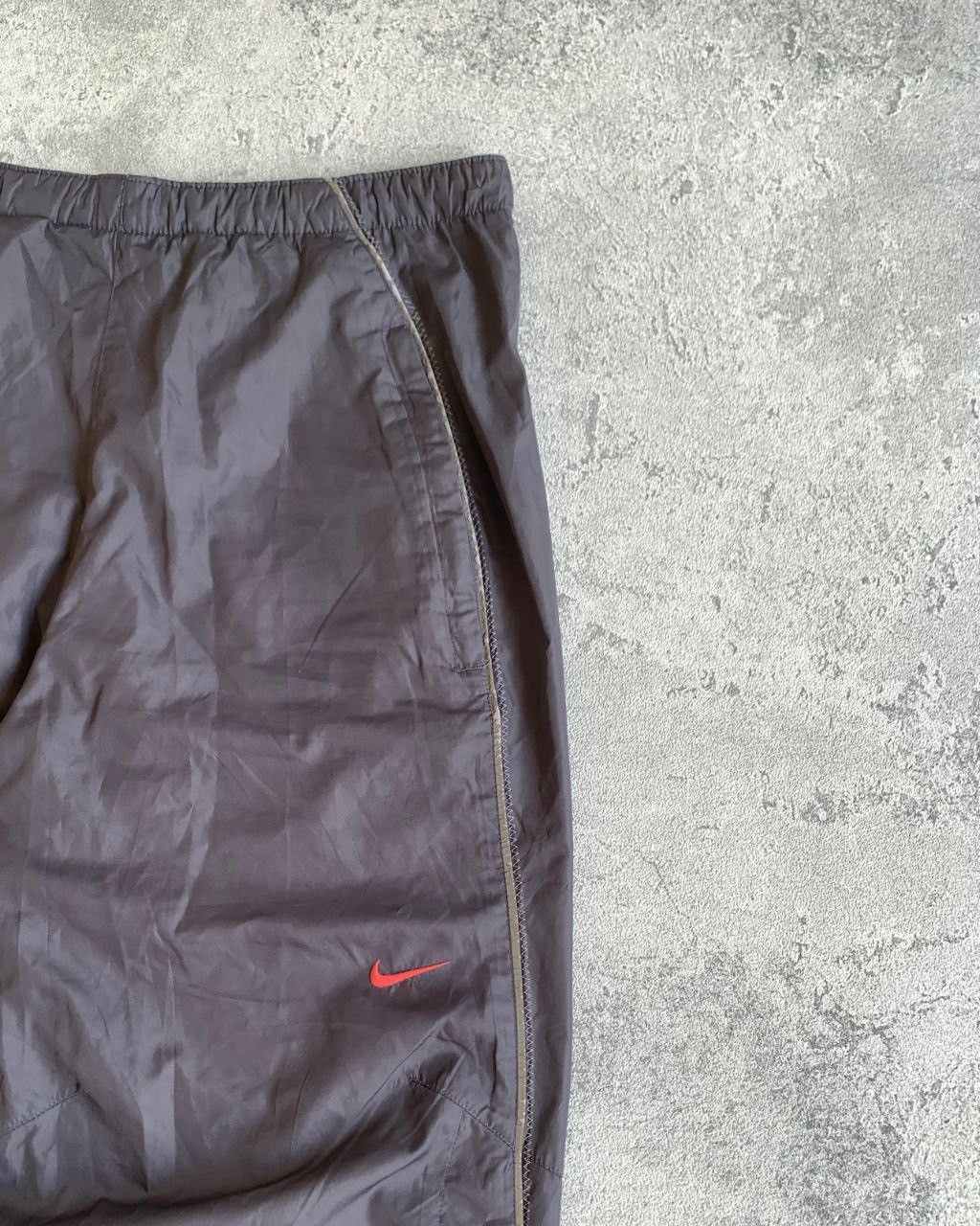 Nike Nike trackpants small logo stripe Size US 30 / EU 46 - 4 Thumbnail