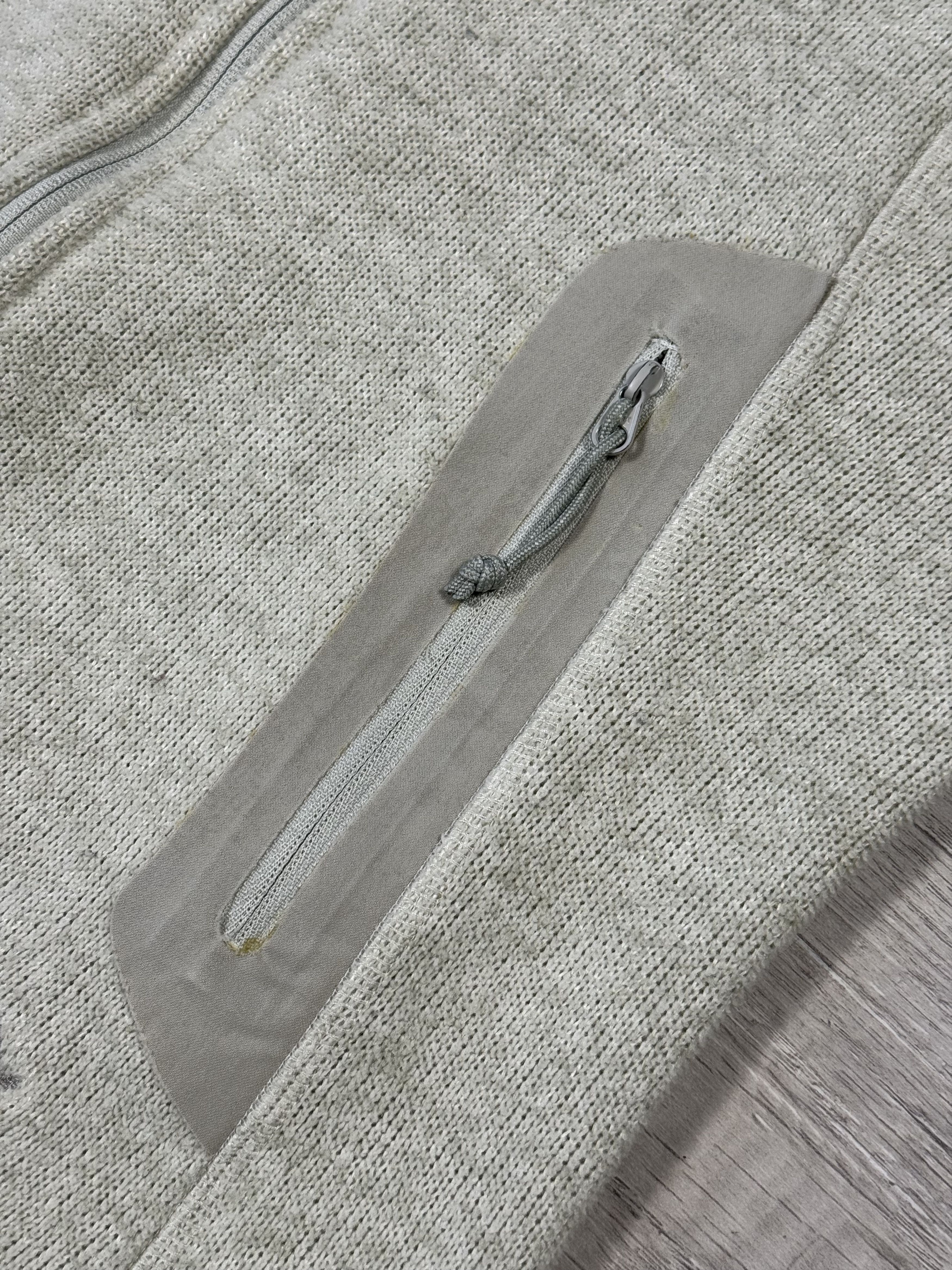 Arc'teryx Vintage Arcteryx Cream Fleece Full Zip Polartec Vest Size S / US 4 / IT 40 - 5 Thumbnail