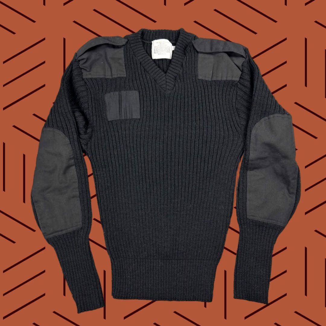 Commando VINTAGE Jack Young Commando Sweater Black Wool Military Size L Long Sleeve V-Neck Australia Size US L / EU 52-54 / 3 - 1 Thumbnail